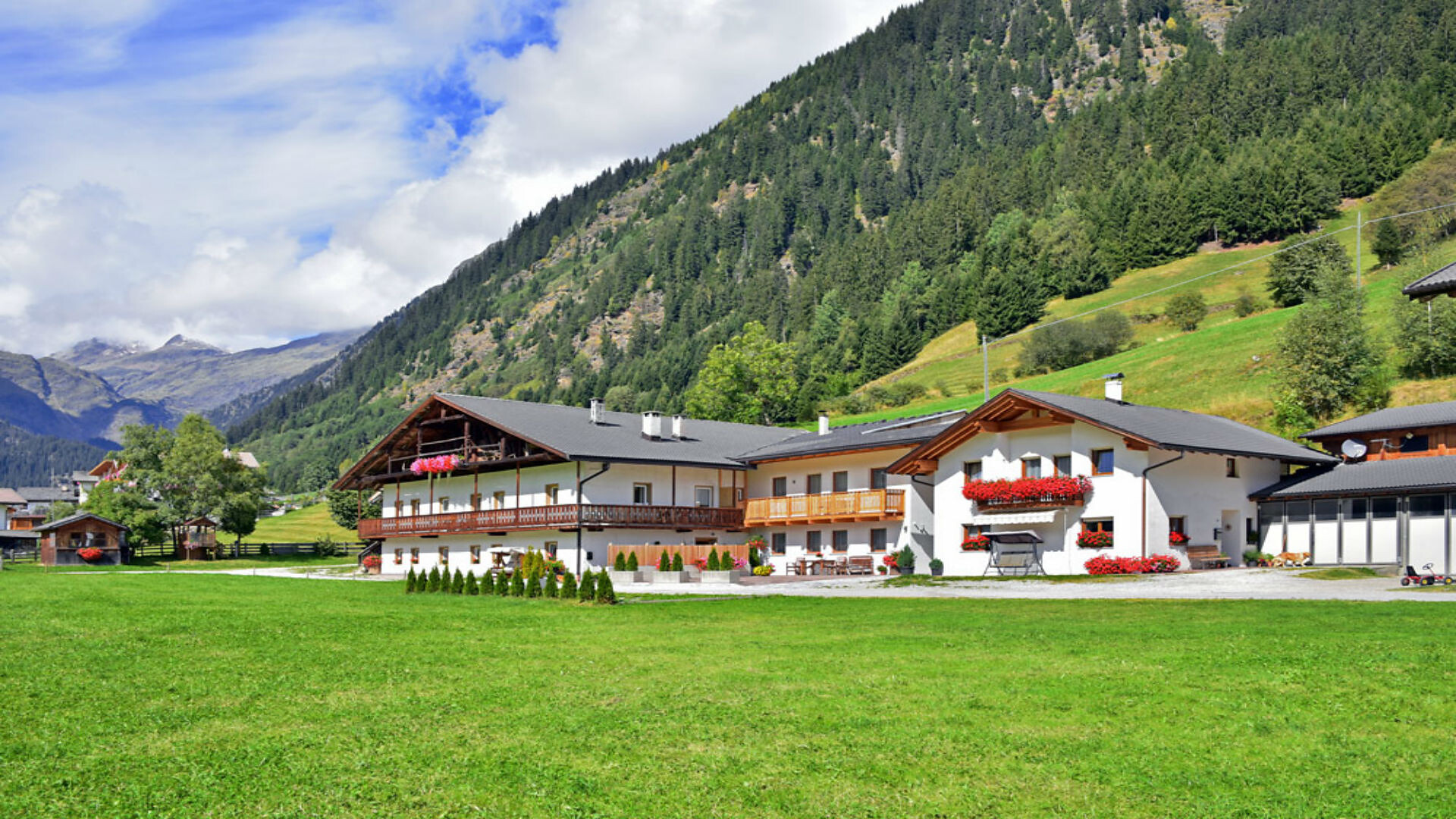 Plankhof in estate