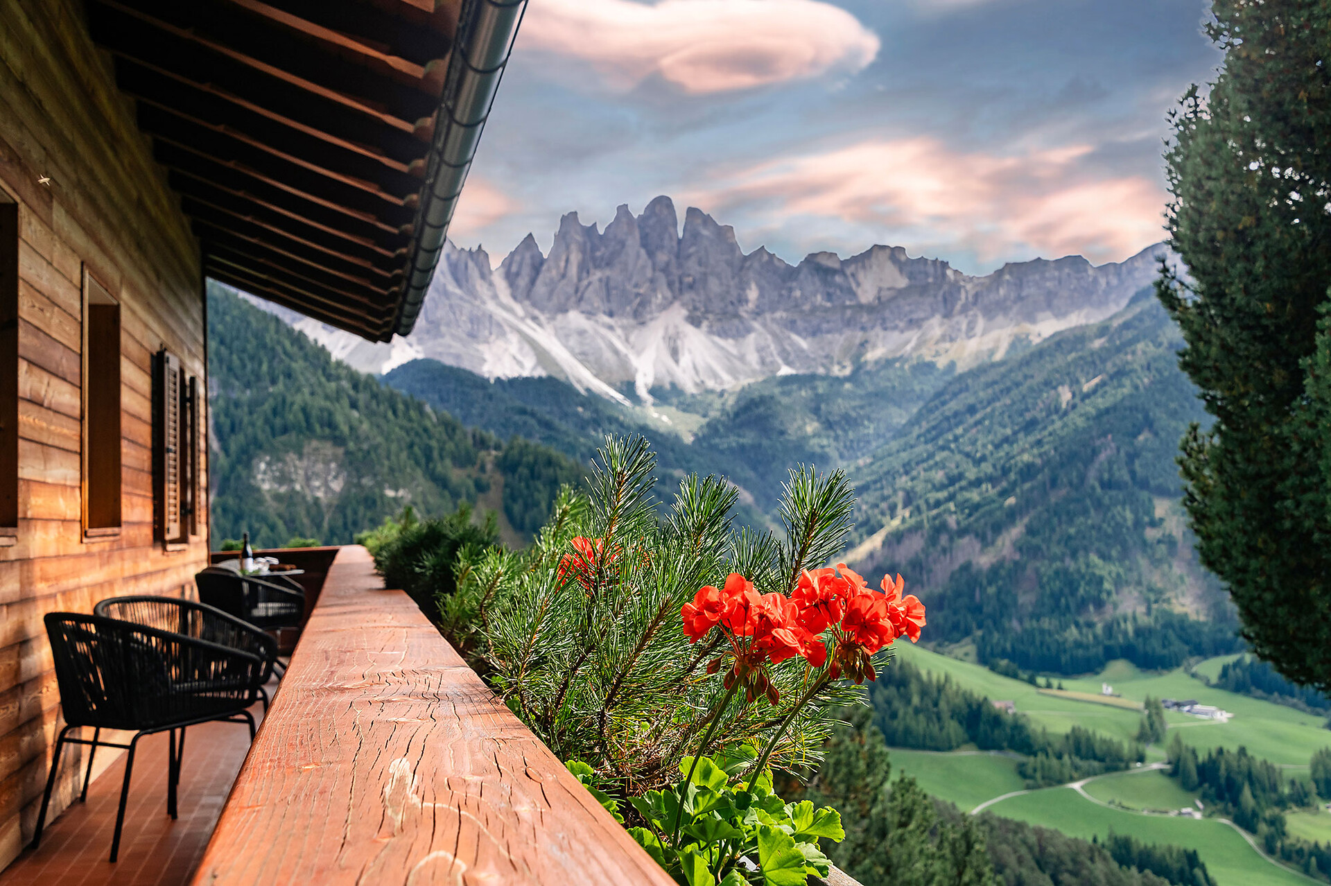 Schopplhof con le Odle di Funes/Dolomiti