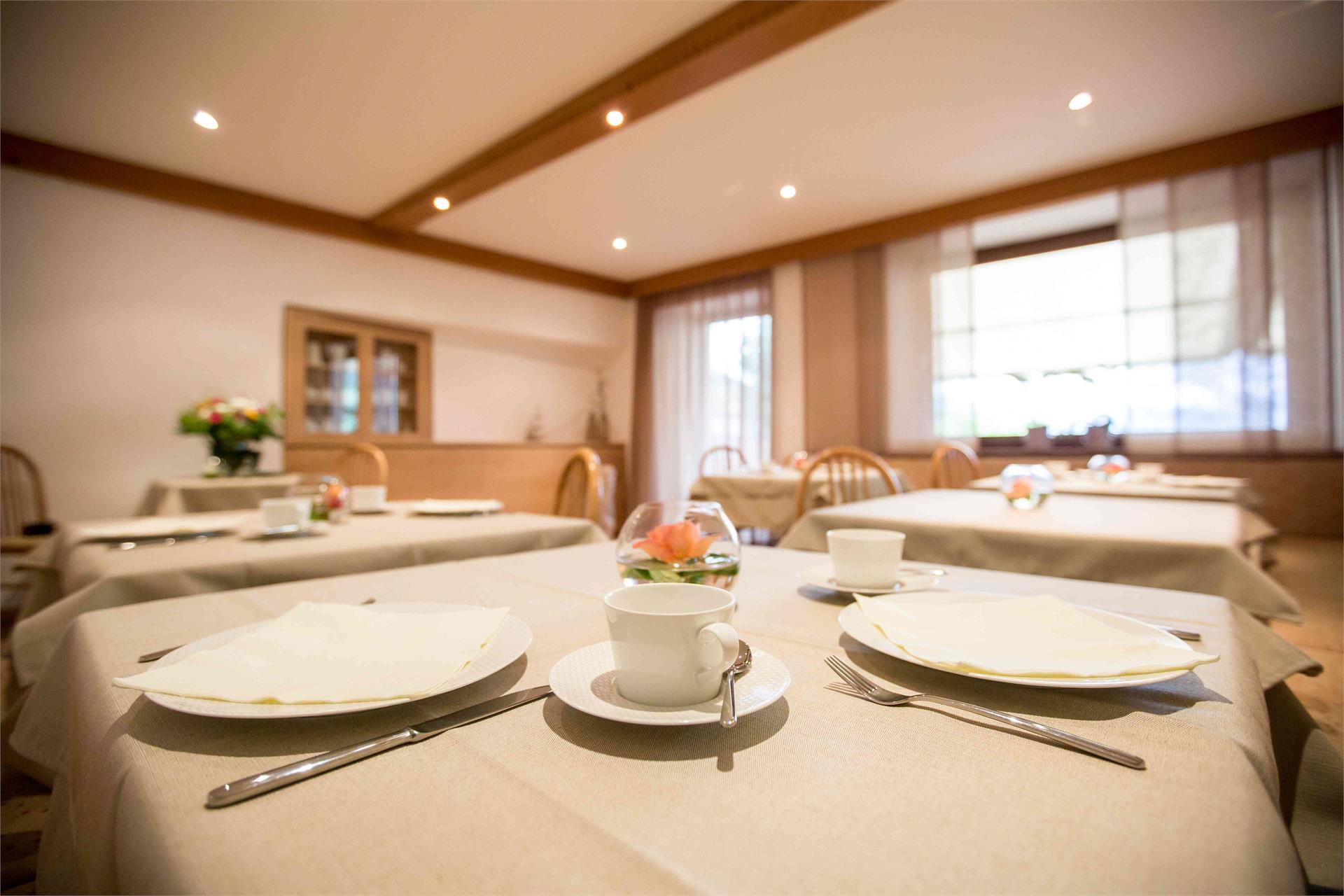 Pension An der Linde Algund 8 suedtirol.info