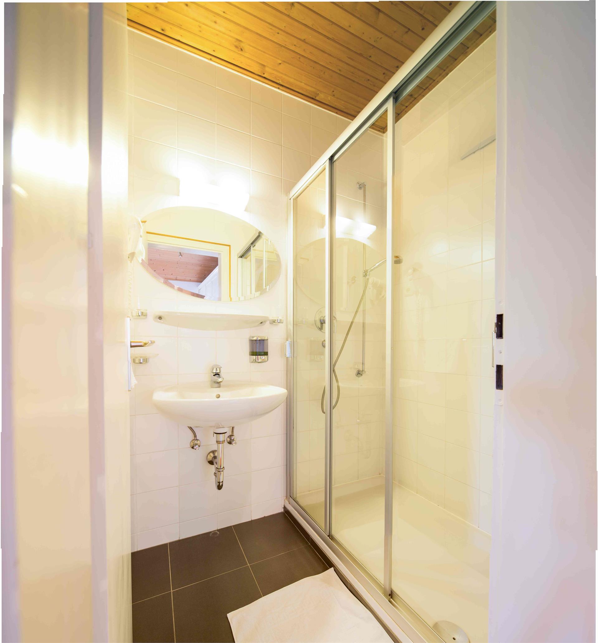 Pension An der Linde Algund 27 suedtirol.info