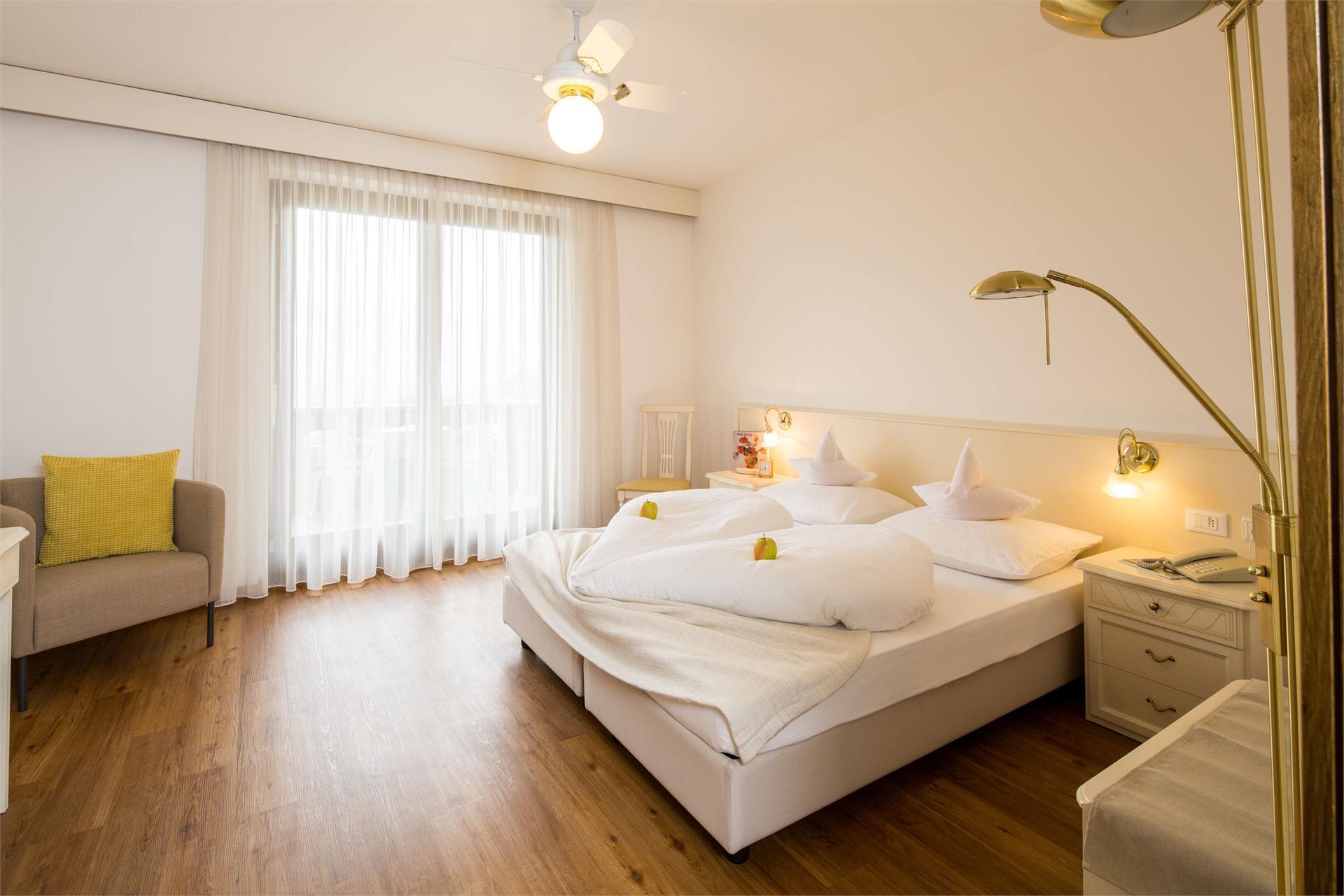 Pension An der Linde Algund 19 suedtirol.info