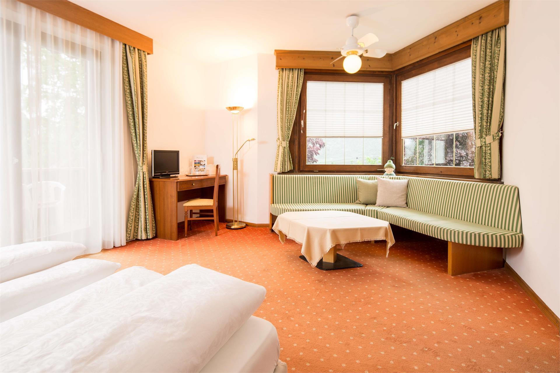 Pension An der Linde Algund 22 suedtirol.info