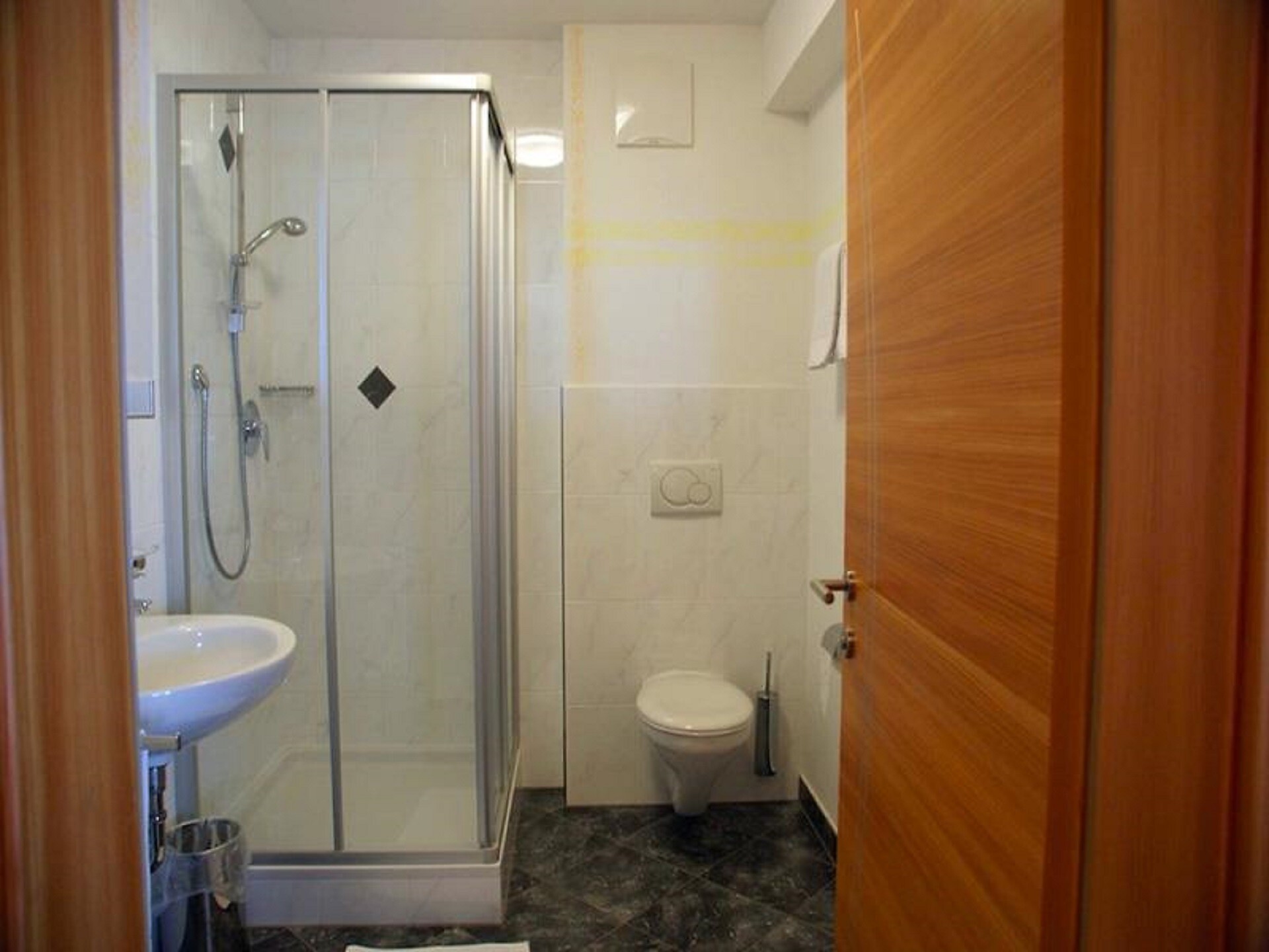 Appartment mit Terasse