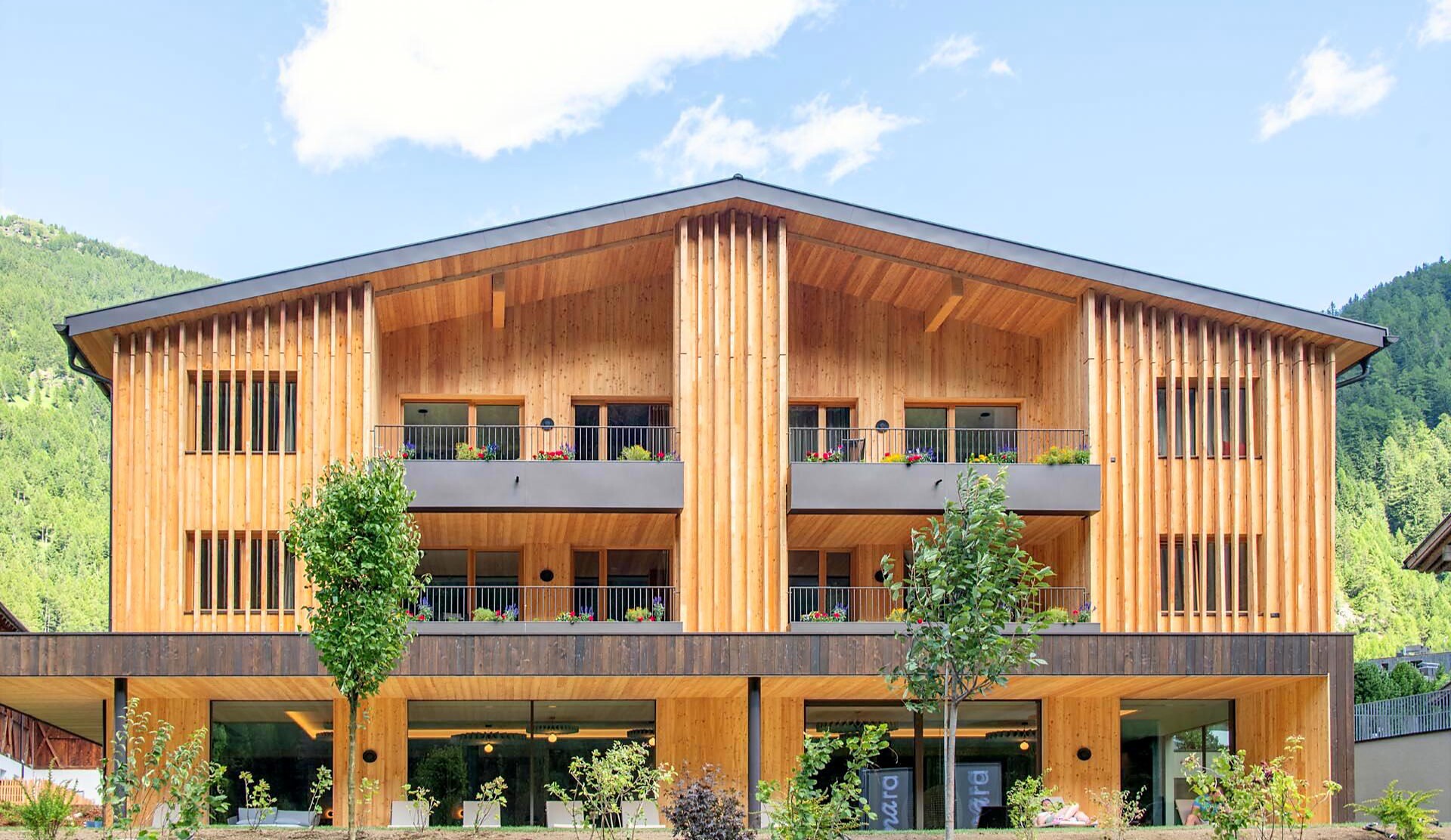 linara mountain family stay