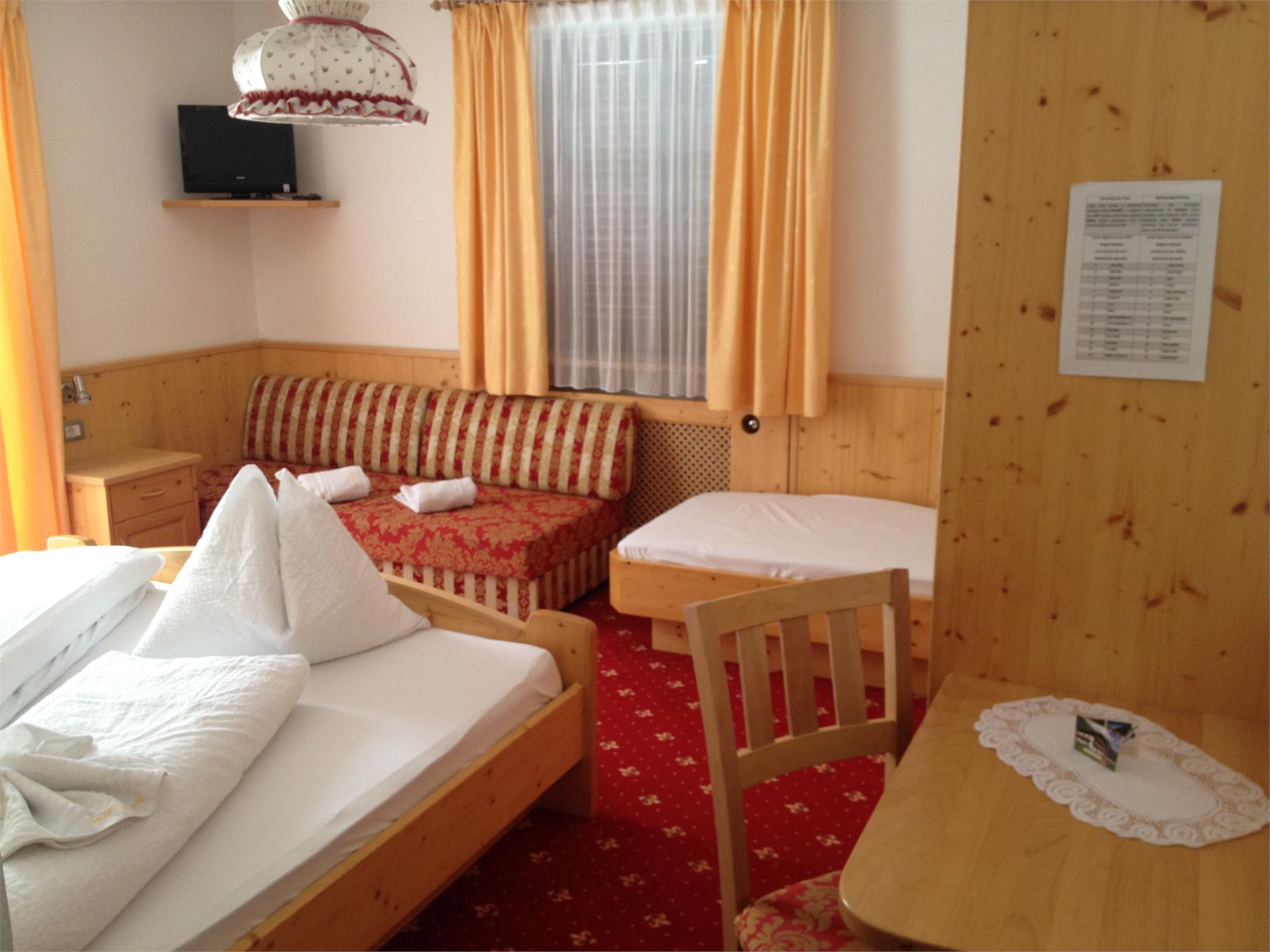 Pensione Madlanerhof Rio di Pusteria 7 suedtirol.info