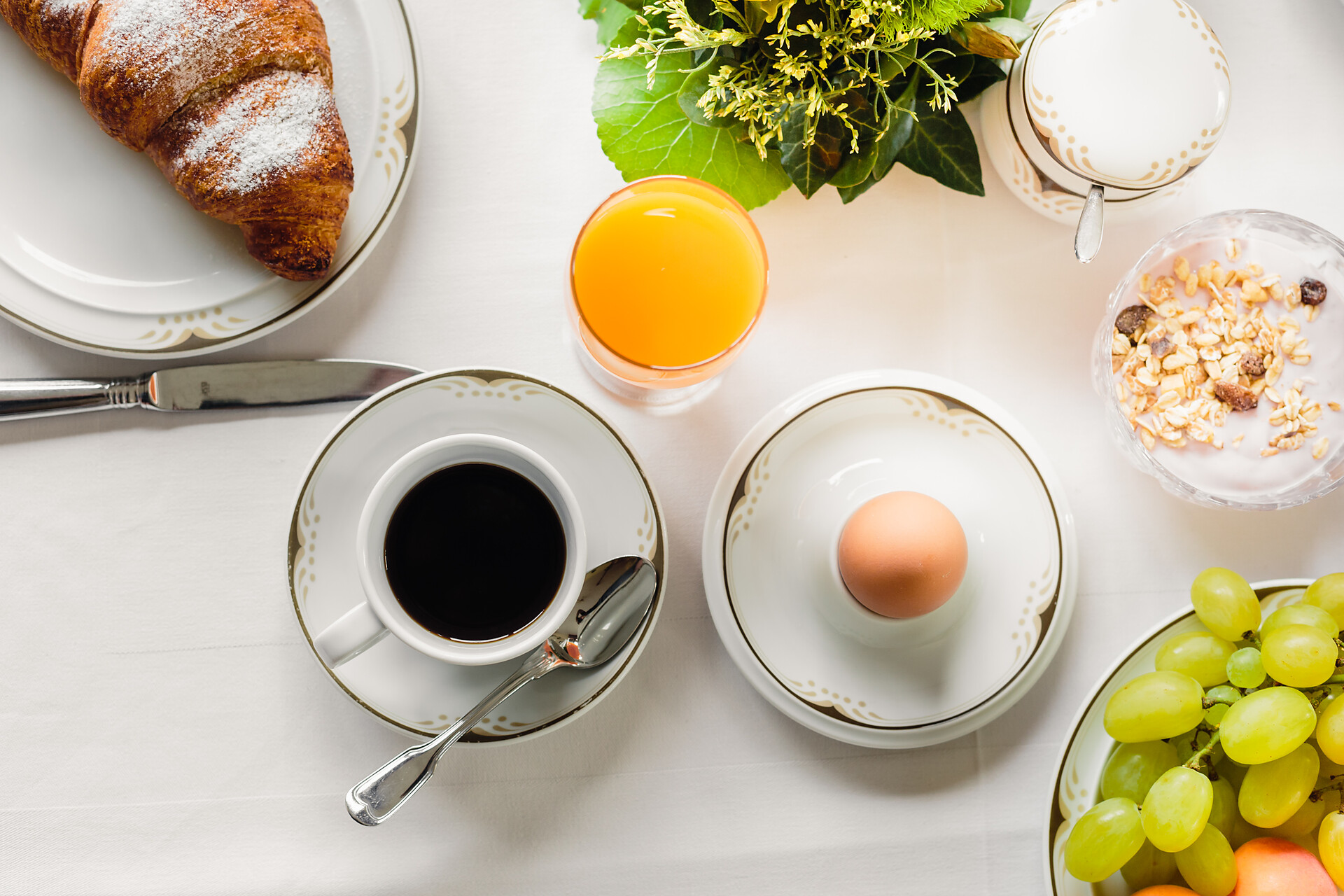 Breakfast table