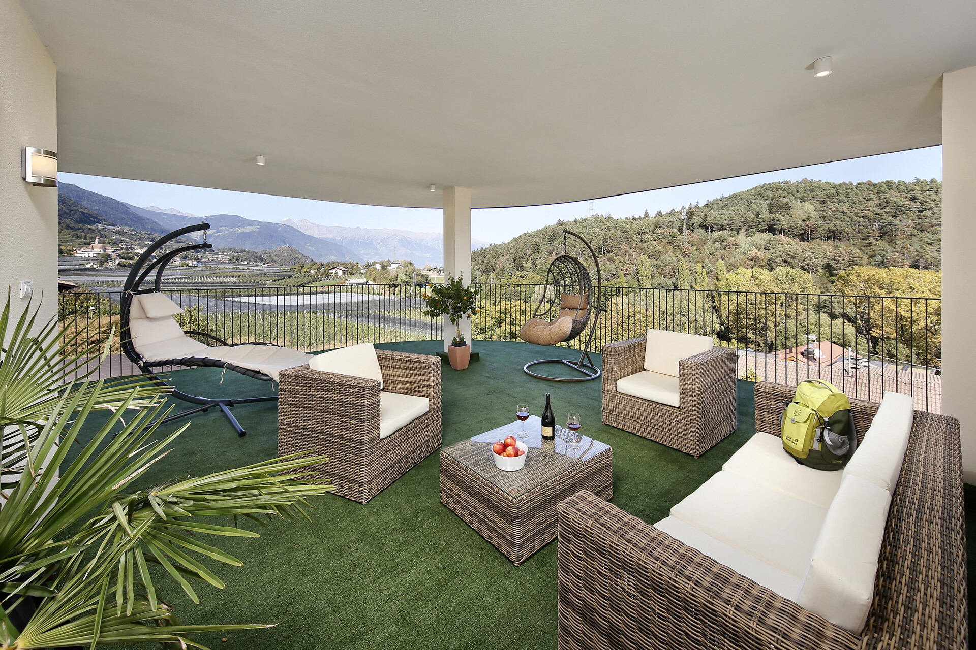 Pension Felsenegg Tisens 6 suedtirol.info