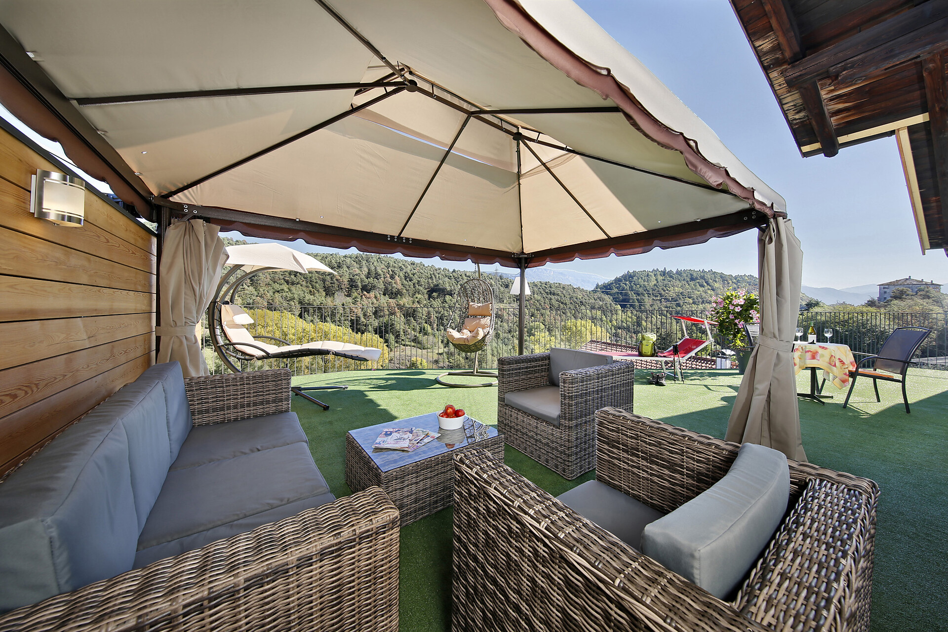 Pension Felsenegg Tisens 25 suedtirol.info