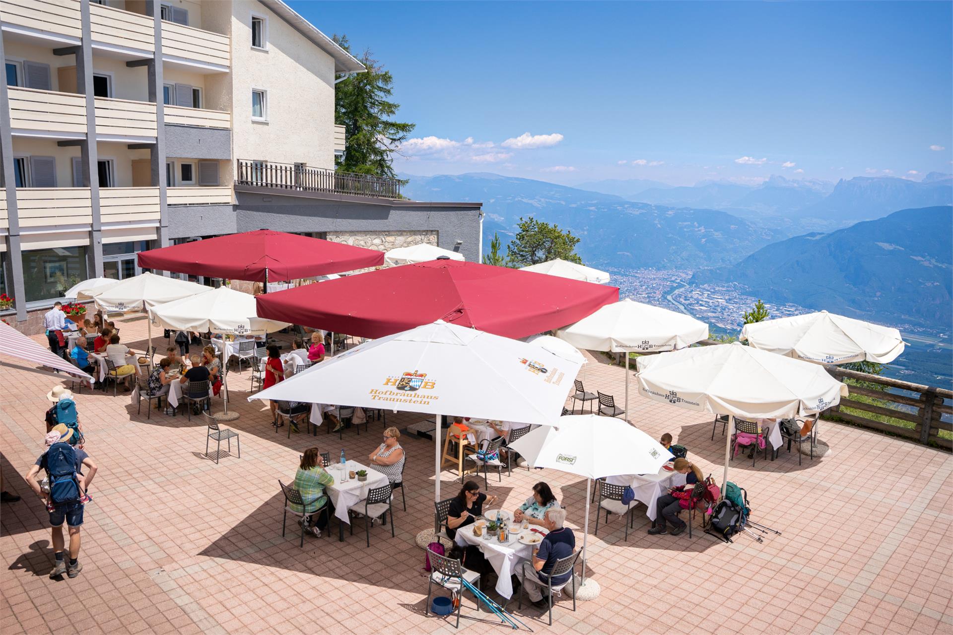 PanoramaHotel Penegal Kaltern an der Weinstraße/Caldaro sulla Strada del Vino 22 suedtirol.info