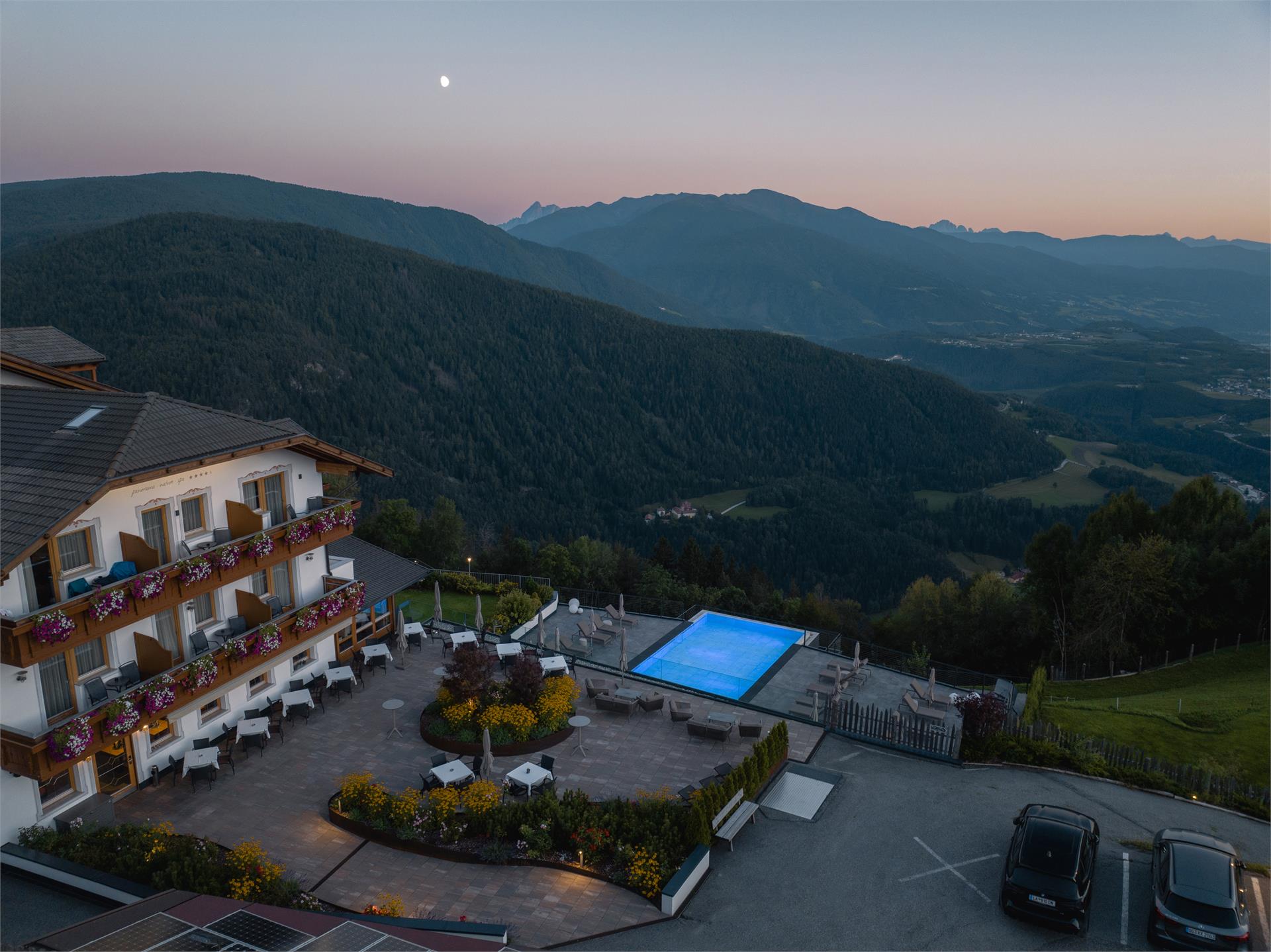 Panorama Hotel Huberhof Mühlbach 4 suedtirol.info