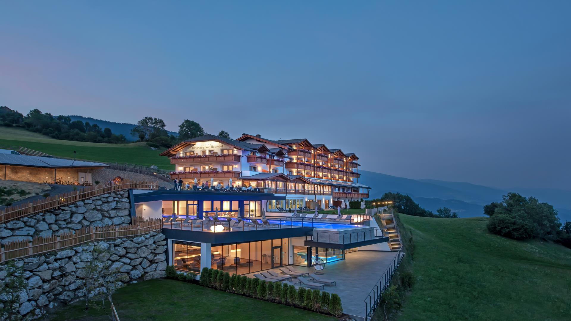 Panorama Hotel Huberhof Mühlbach 14 suedtirol.info