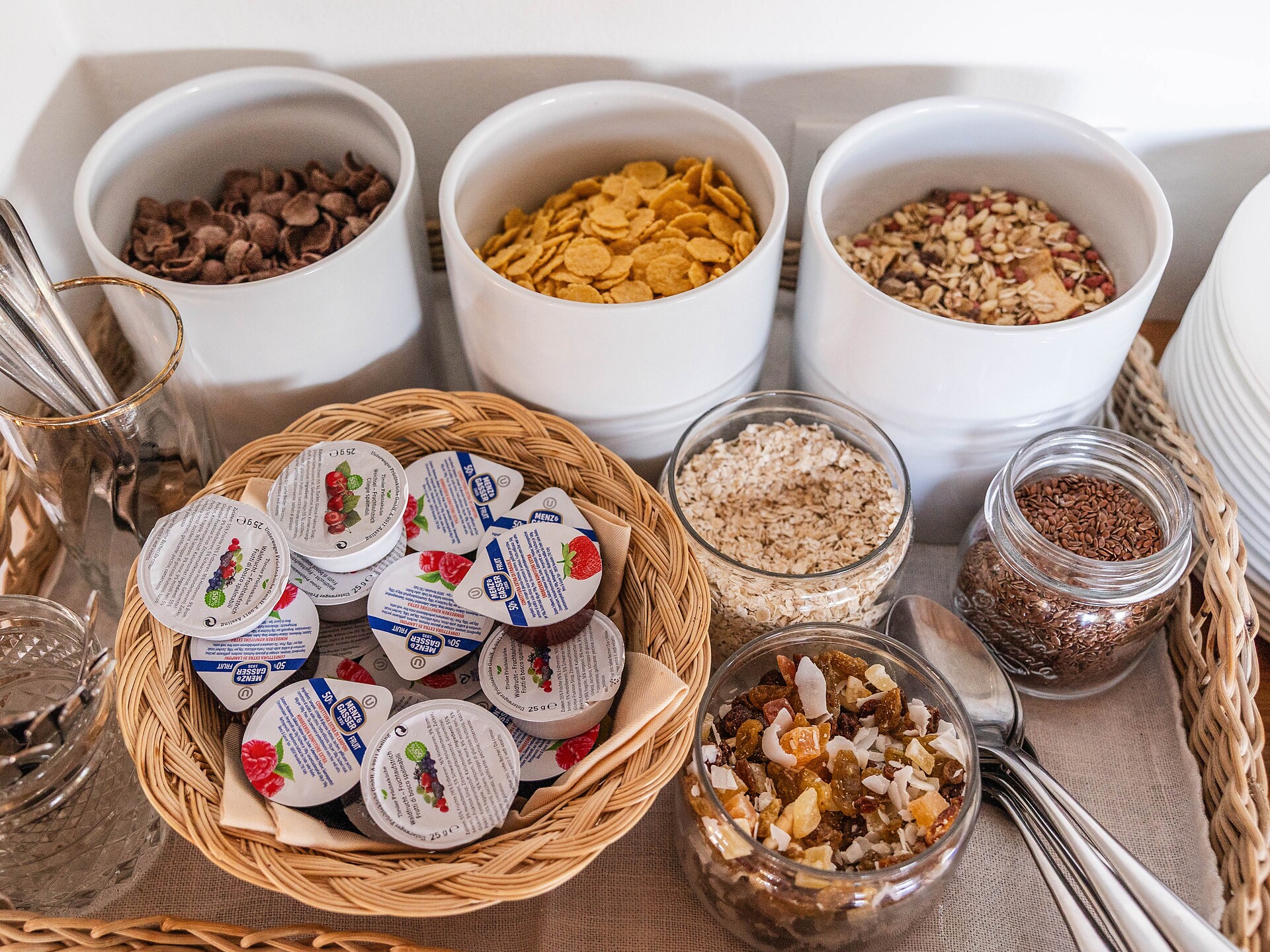 Genießen Sie unser reichhaltiges Frühstücksbuffet!