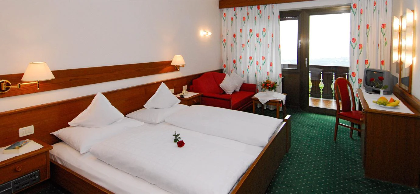 Pension Grafenau Schenna/Scena 18 suedtirol.info