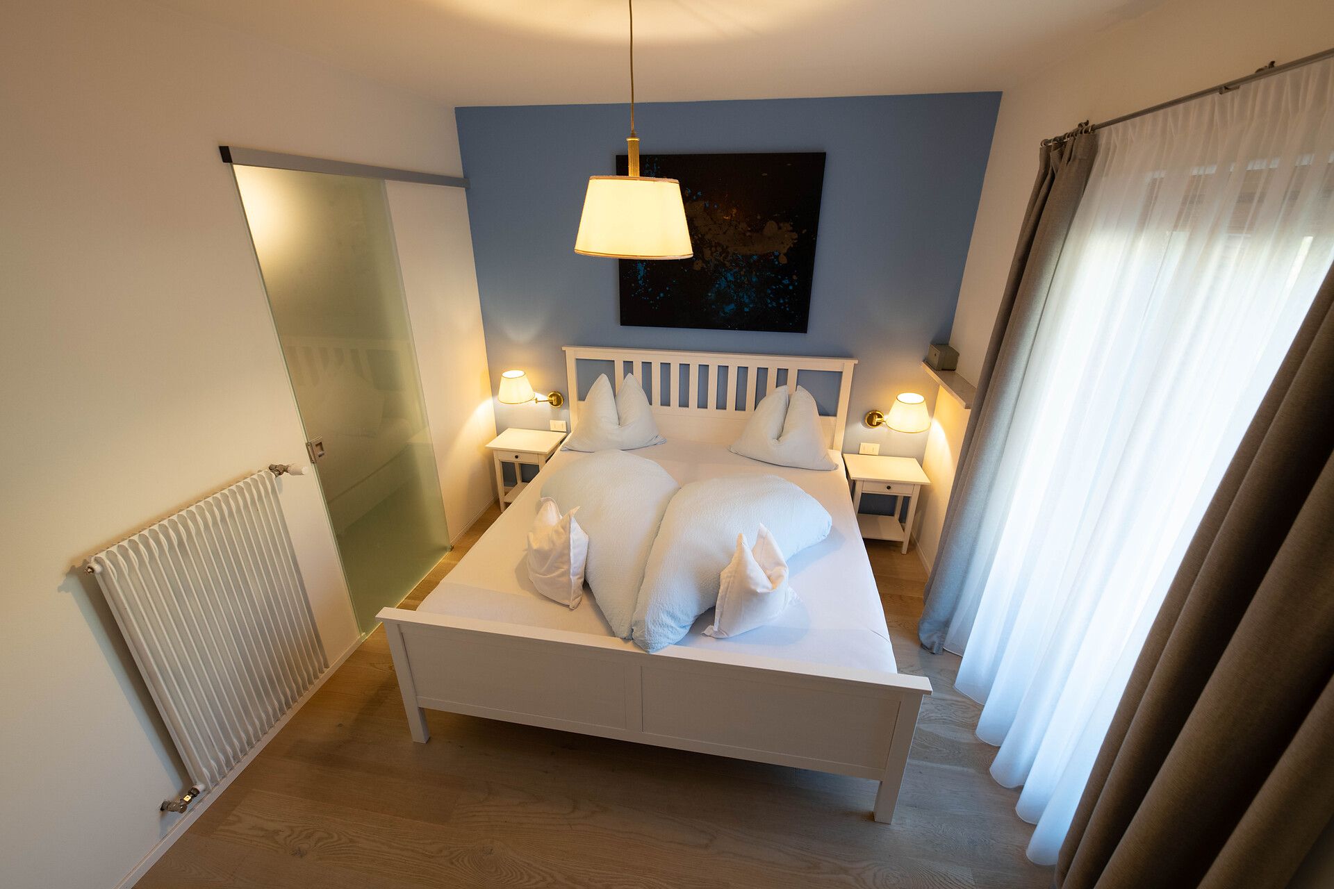 großes Zimmer