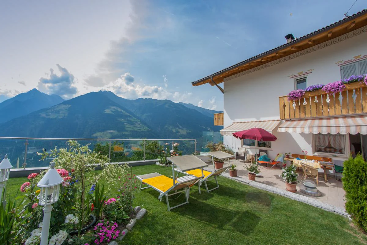 Pension-Appartements Verdinserhöhe Schenna 15 suedtirol.info