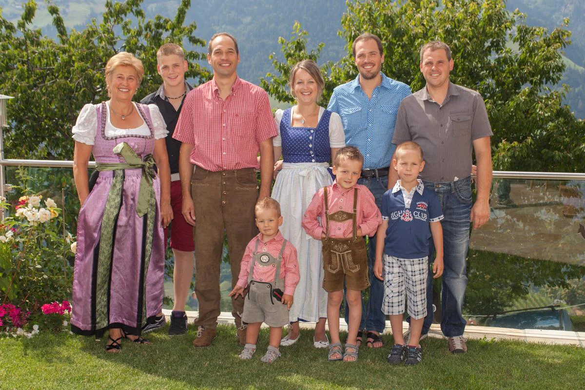 Pension-Appartements Verdinserhöhe Schenna 3 suedtirol.info