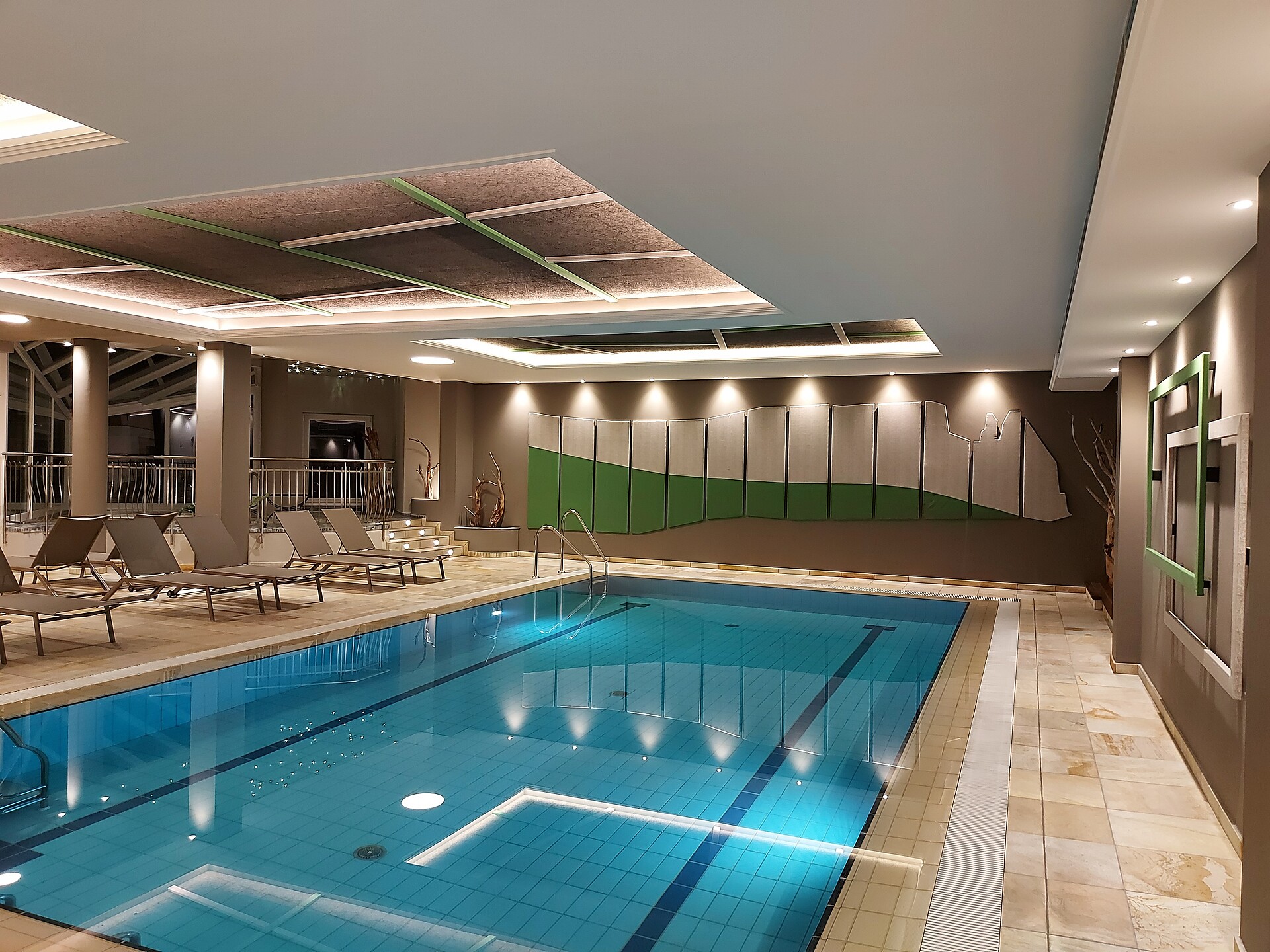indoor swimming pool