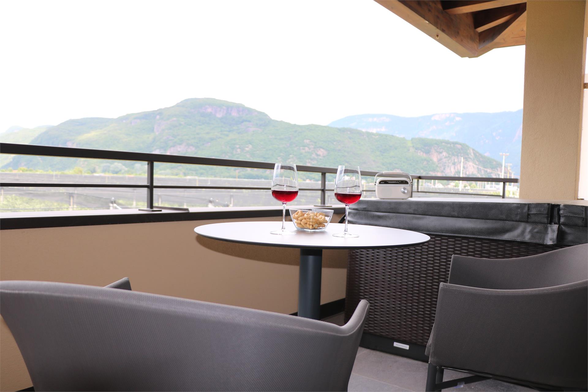 Pomaria Caldaro sulla Strada del Vino 9 suedtirol.info