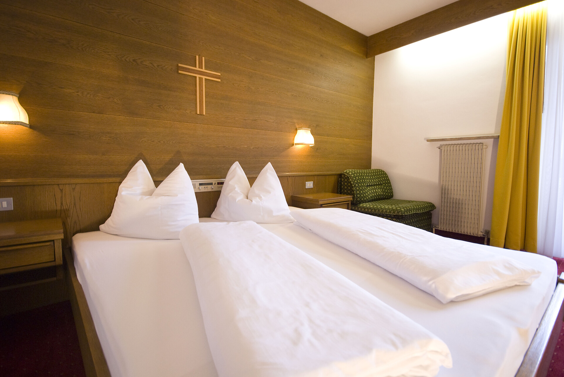 Pensione Sattlerenglhof Laces 5 suedtirol.info