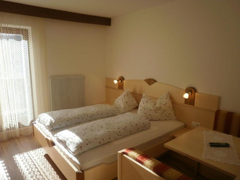 Pension Tannenhof Latsch/Laces 9 suedtirol.info
