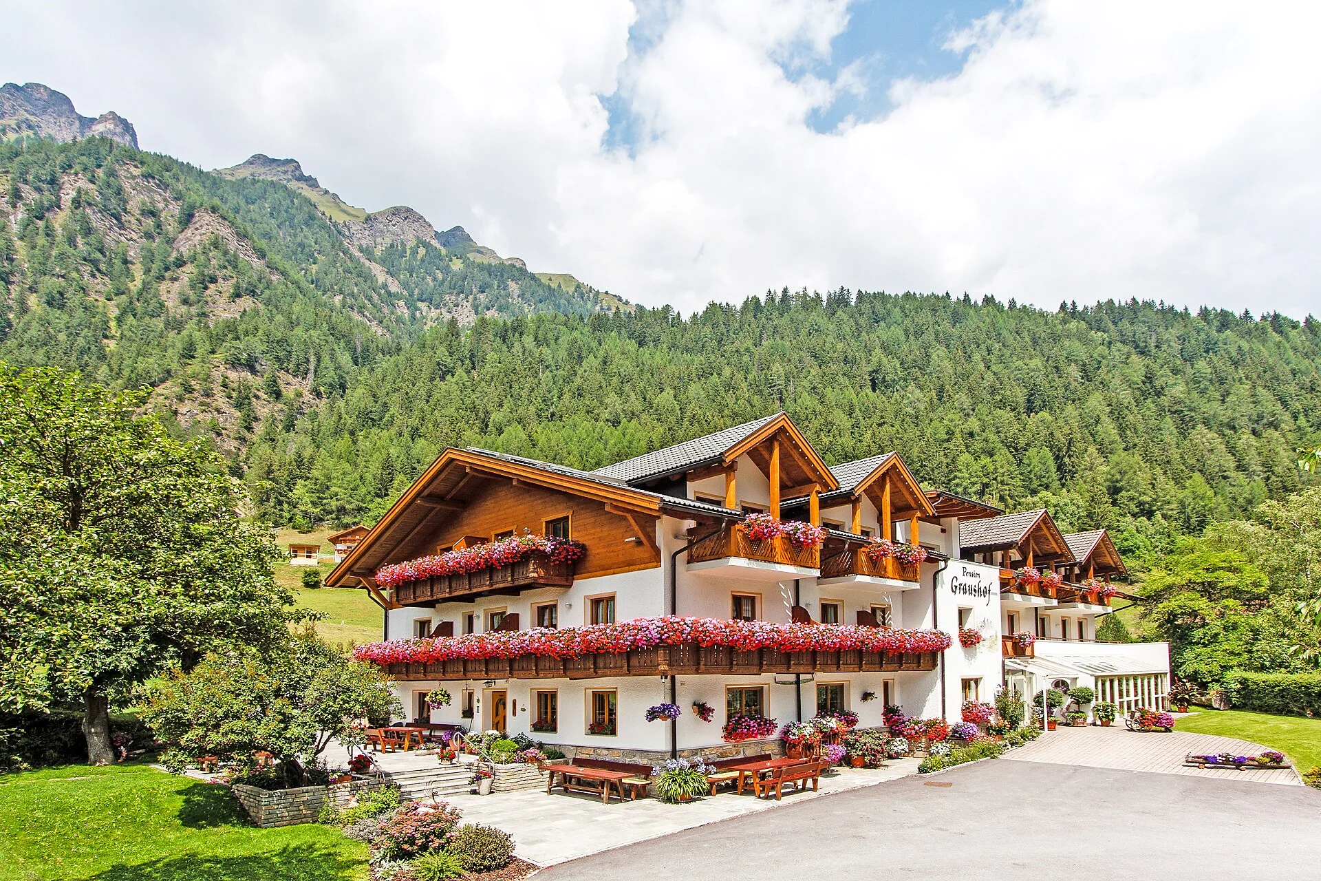 Pensione Graushof Val di Vizze 8 suedtirol.info