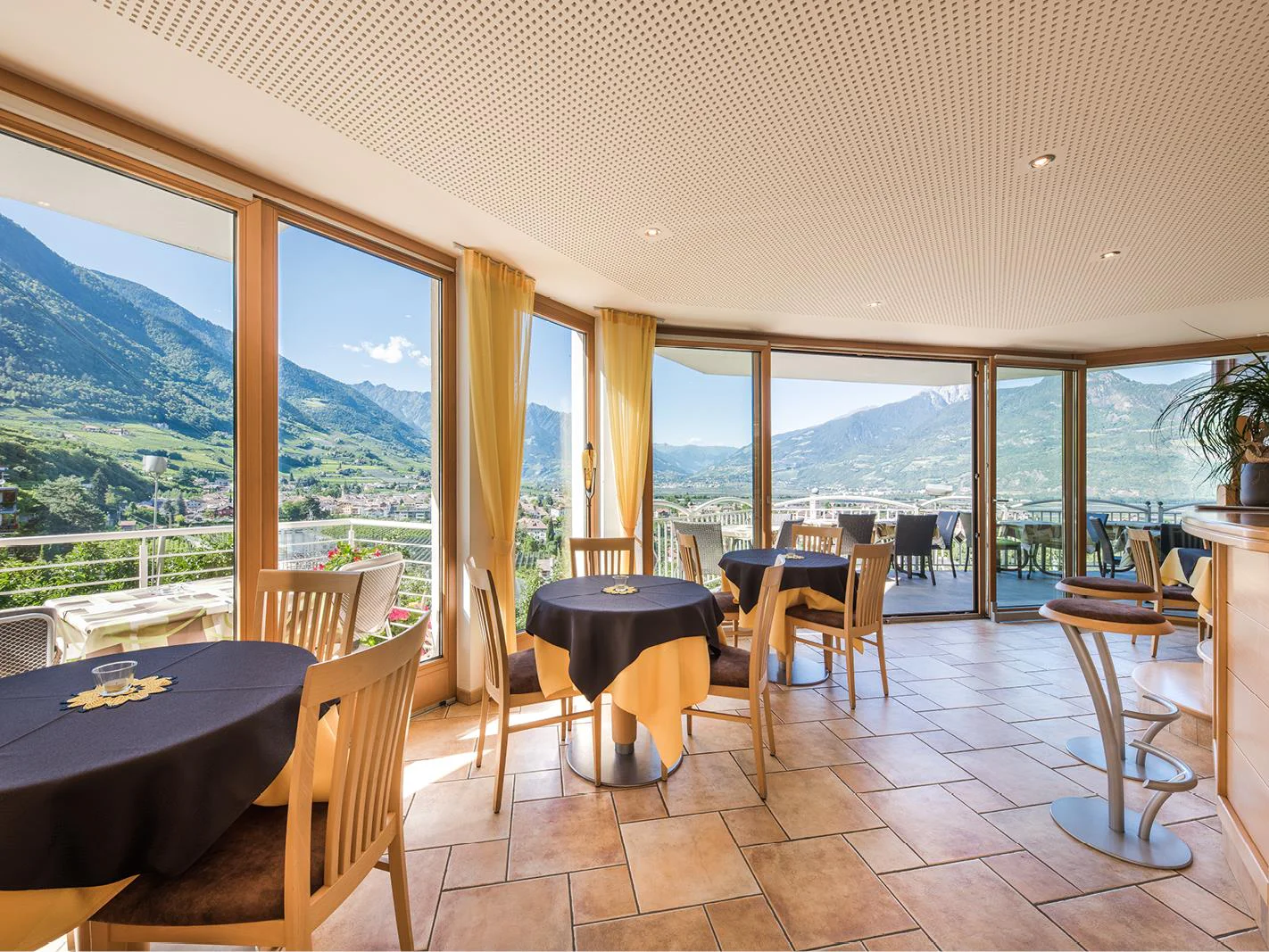 Panorama Garni-Hotel Bühlerhof Lana 7 suedtirol.info