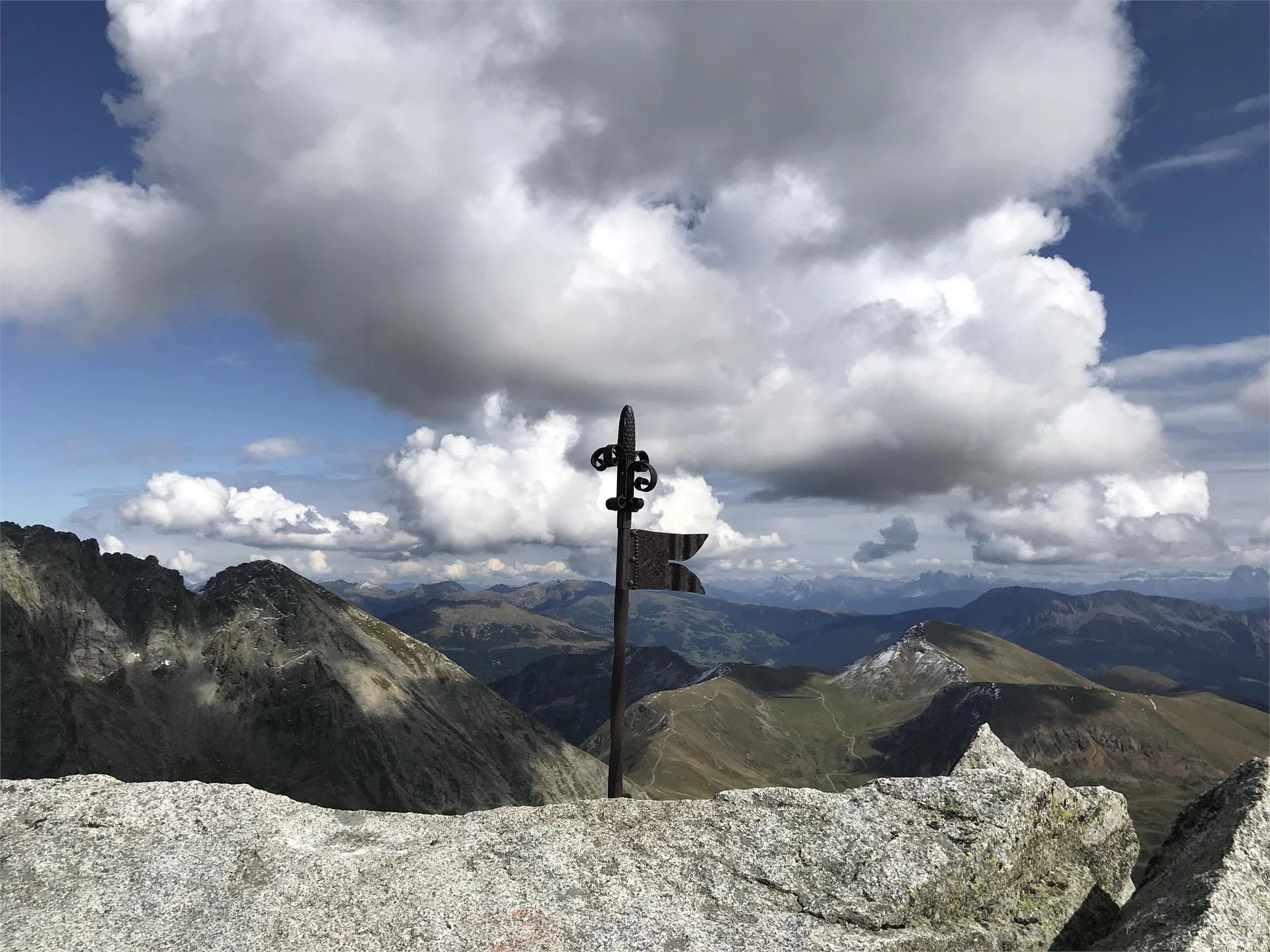 Piz Aich Natur Chalet Avelengo 11 suedtirol.info