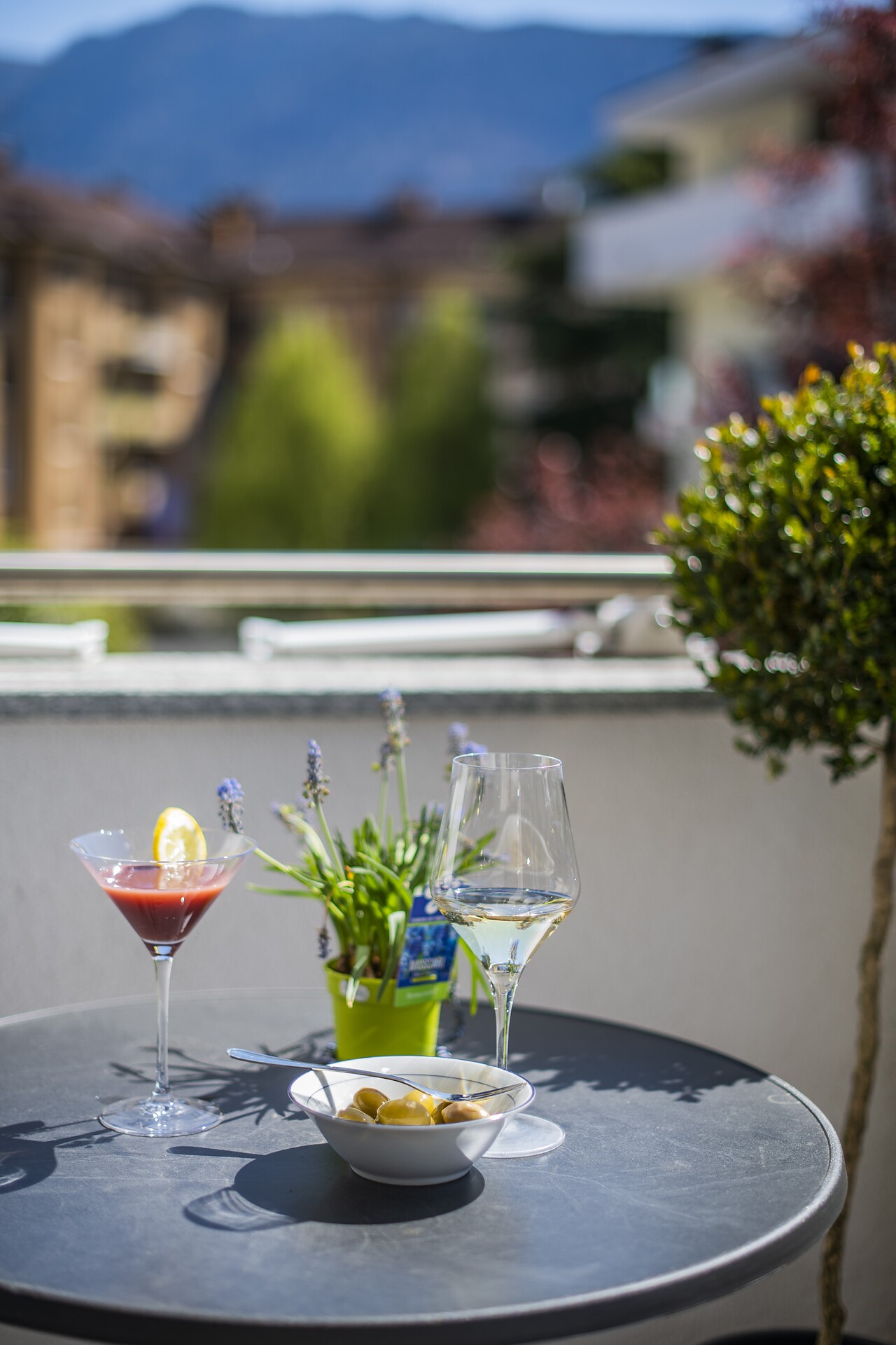 balcony