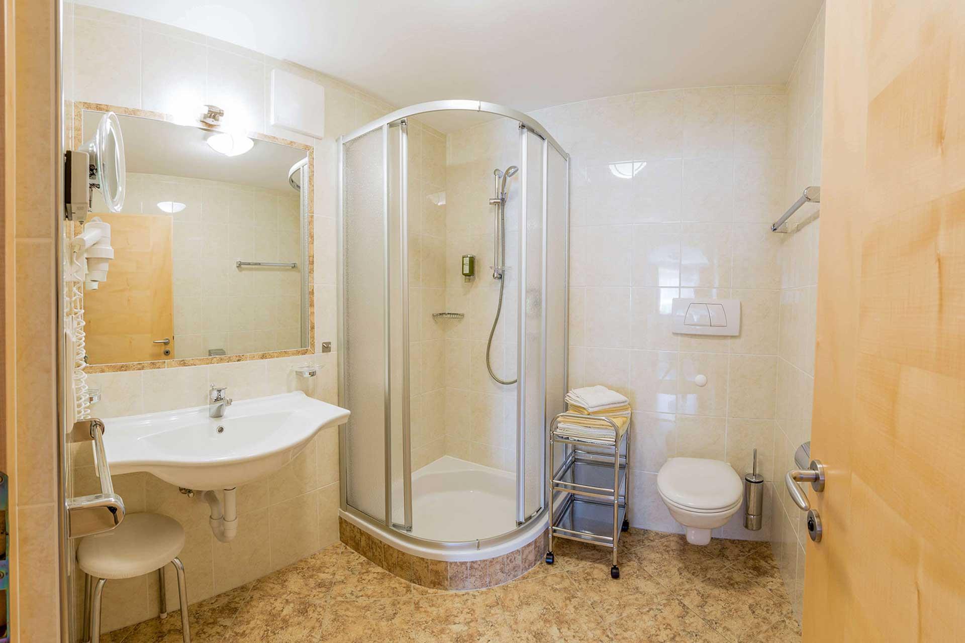 Residence Weißkugel Graun im Vinschgau 13 suedtirol.info