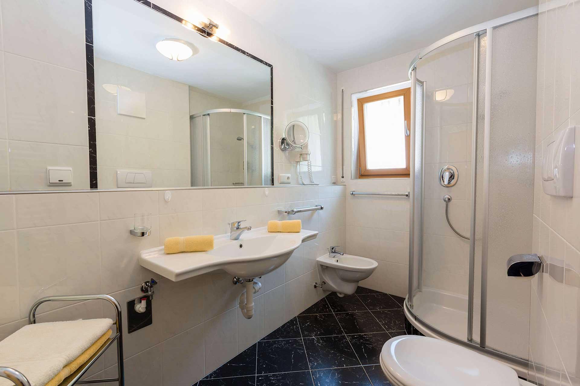 Residence Weißkugel Graun im Vinschgau 10 suedtirol.info