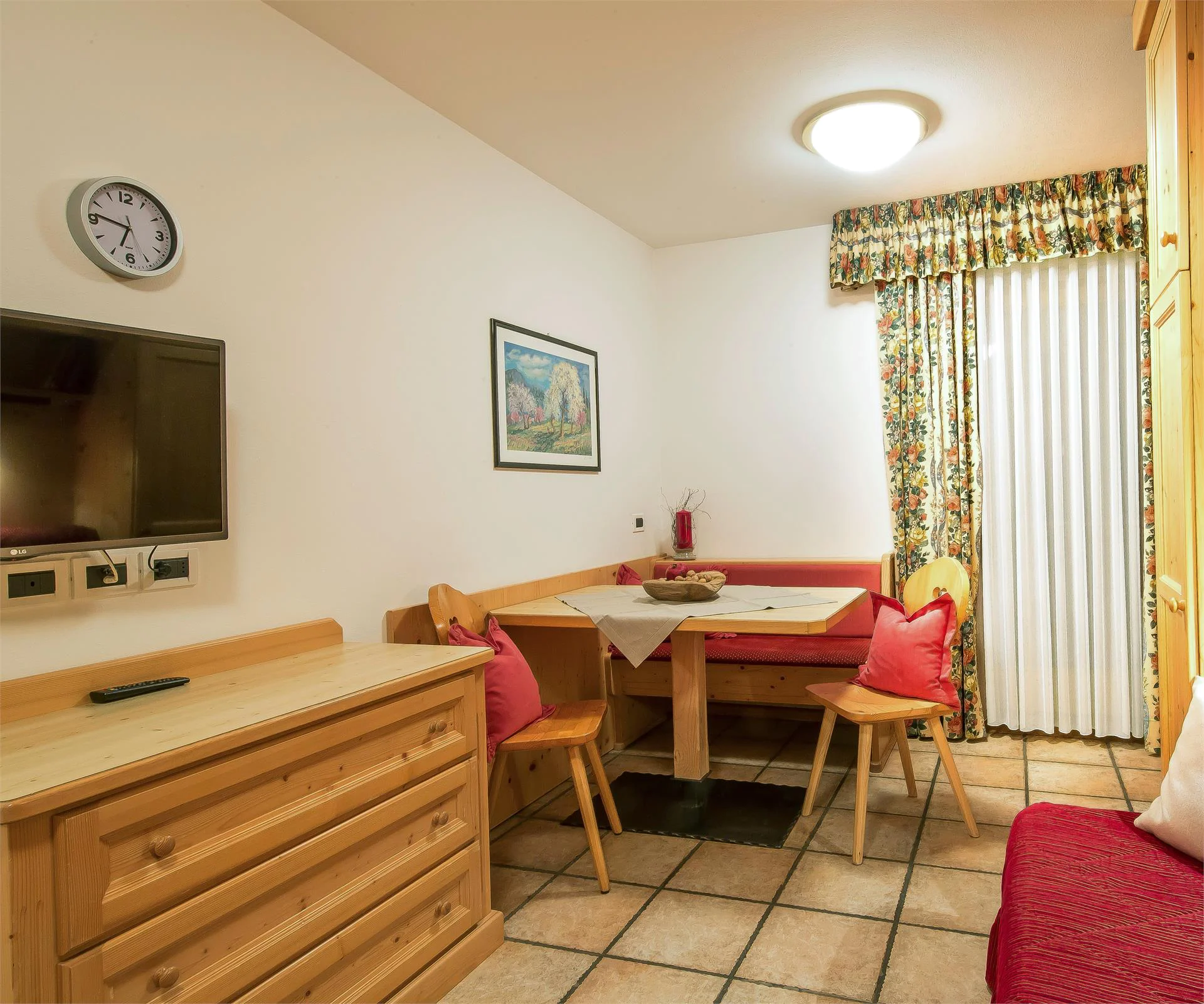 Residence Elisa Corvara 21 suedtirol.info
