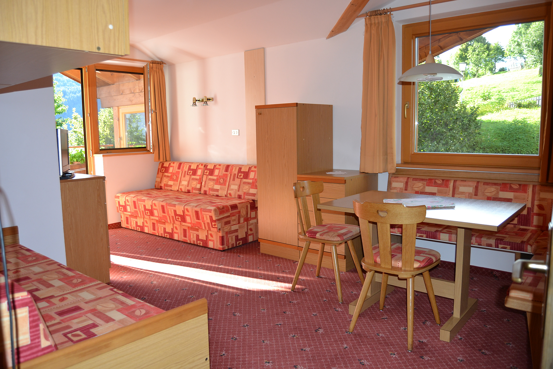 Residence Rastbichl Mühlbach 8 suedtirol.info