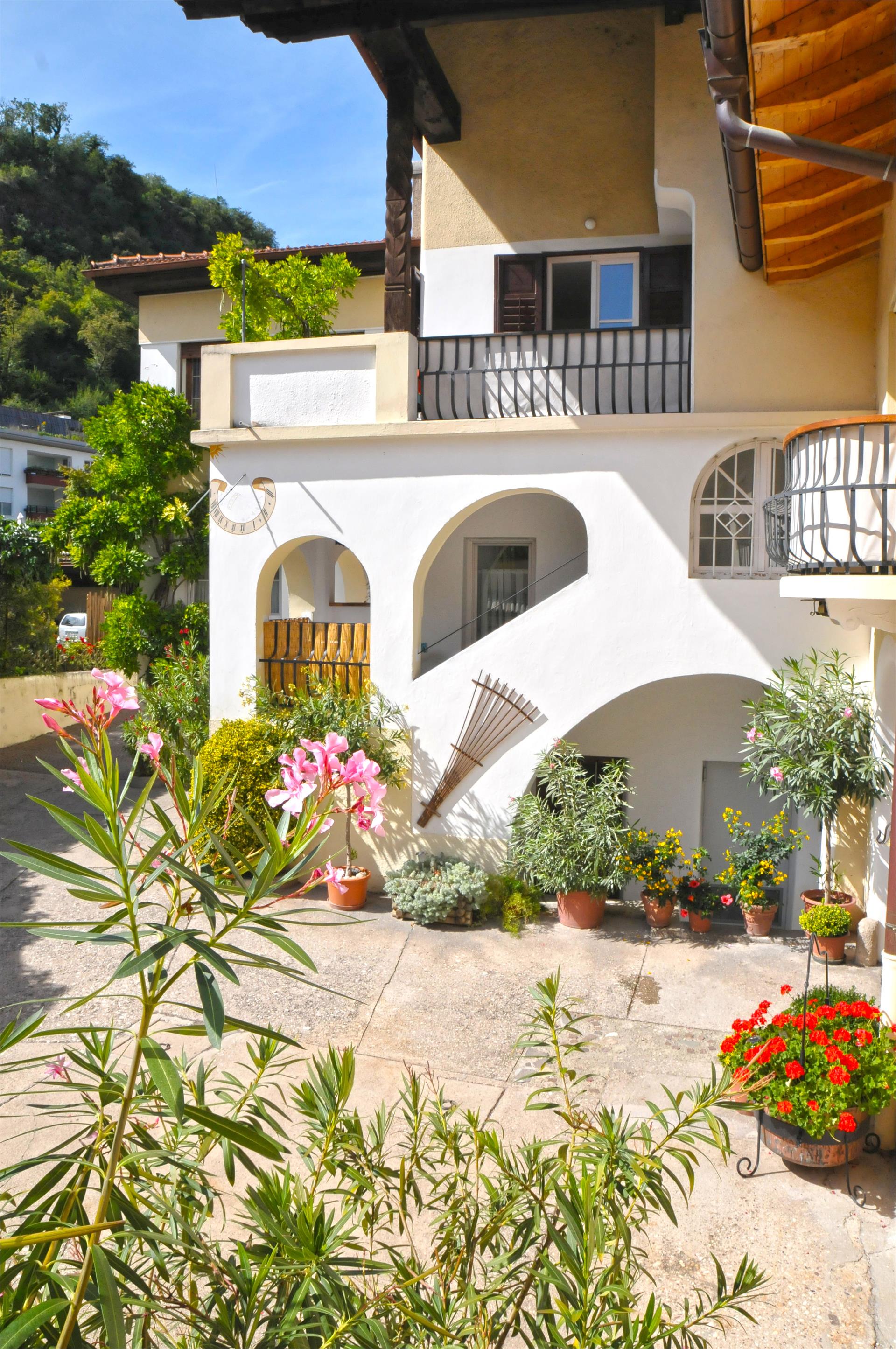 Residence Kreuzwegerhof Nals Nals 10 suedtirol.info