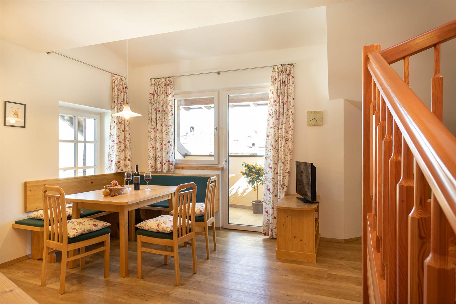 Residence Kreuzwegerhof Nals Nals 15 suedtirol.info