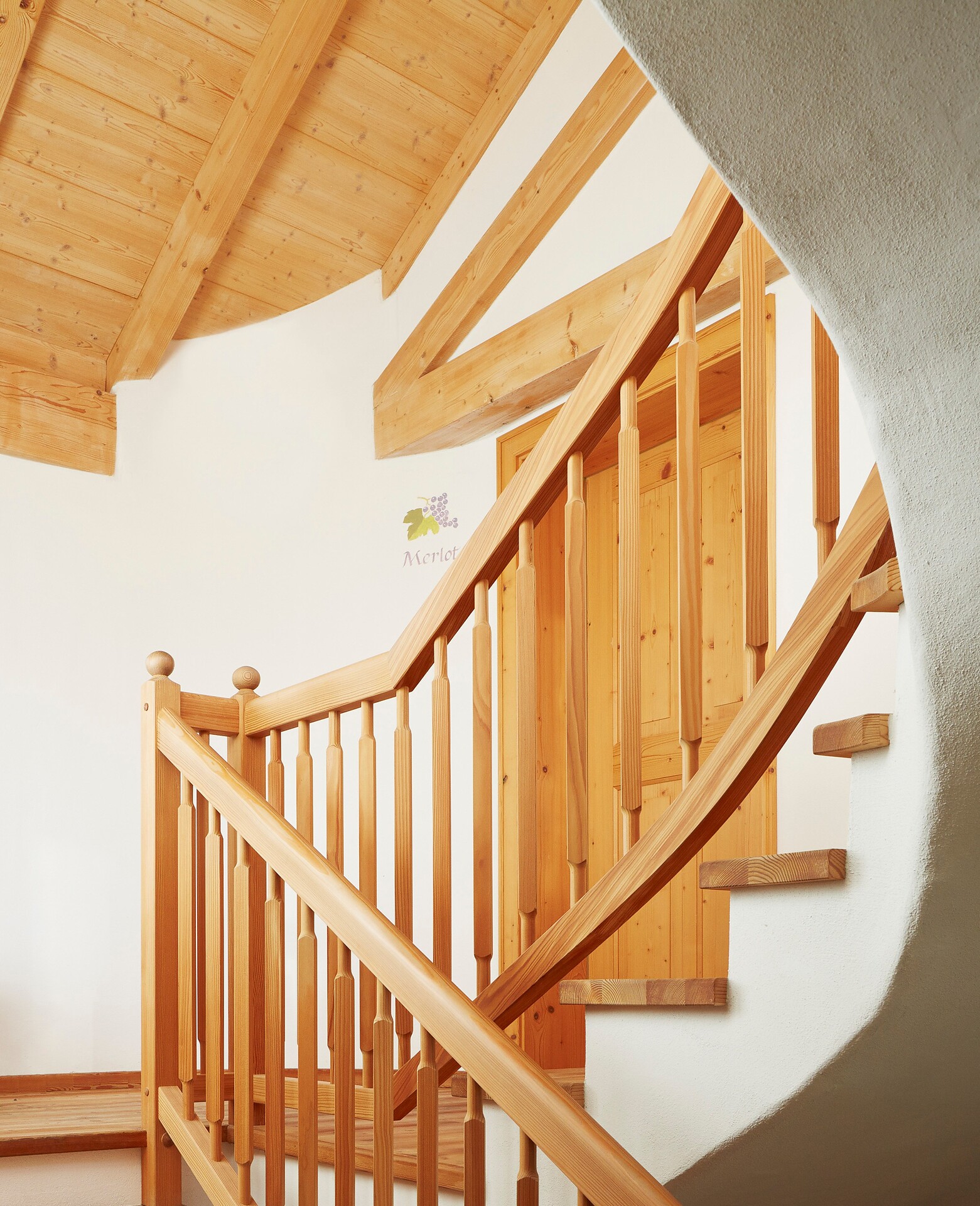 Kreuzwegerhof Holztreppe