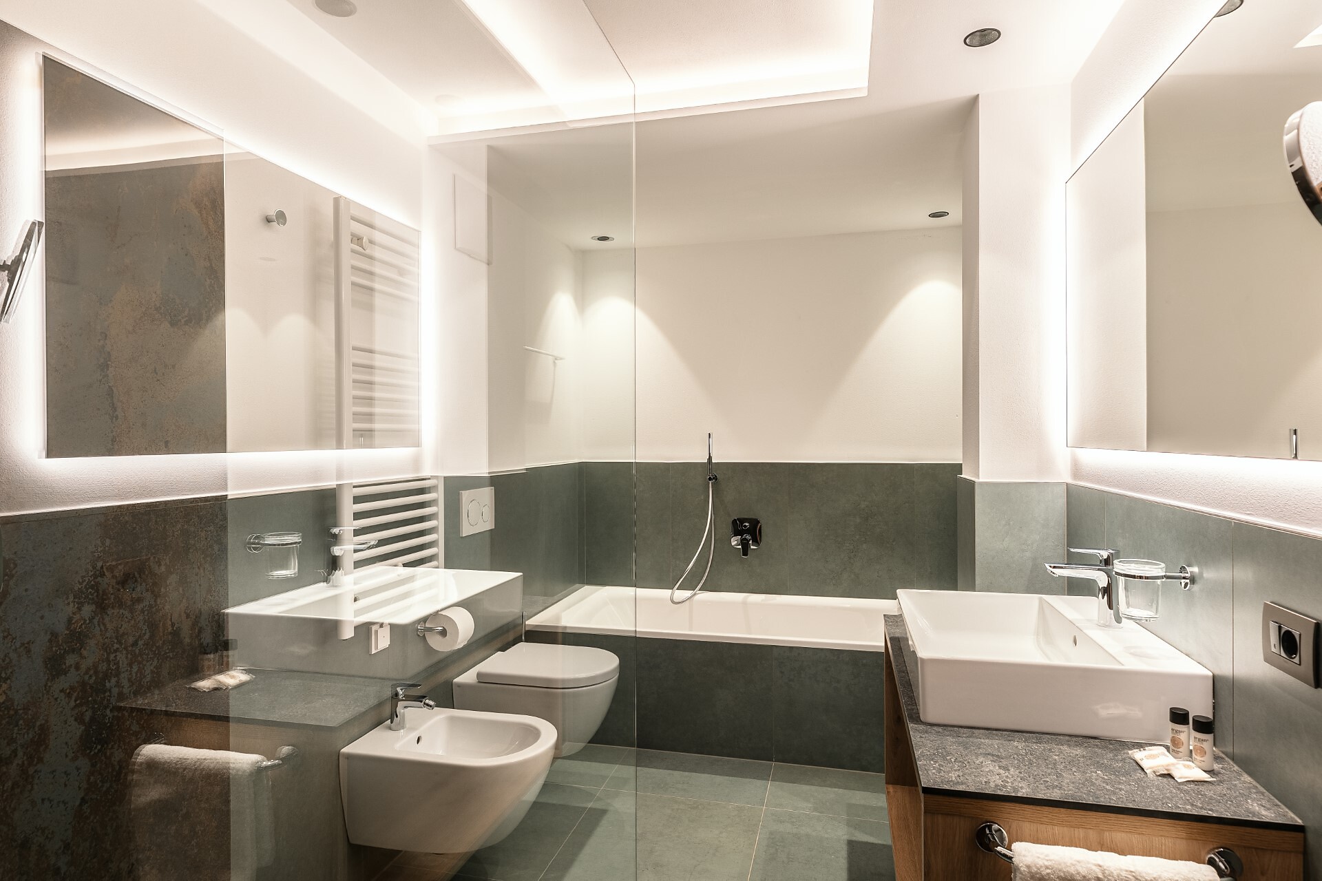 Bathroom Cozy