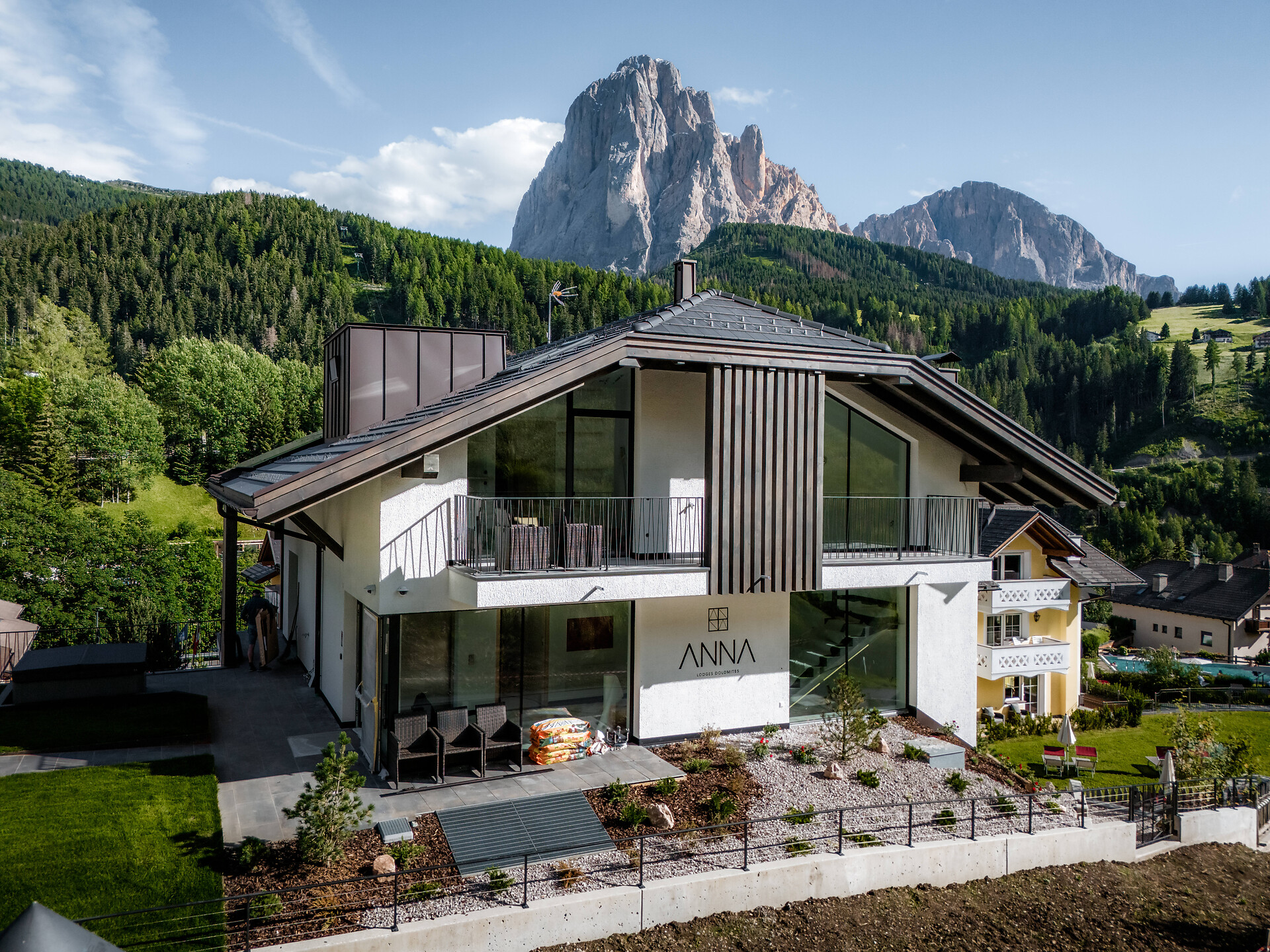 Anna Lodges