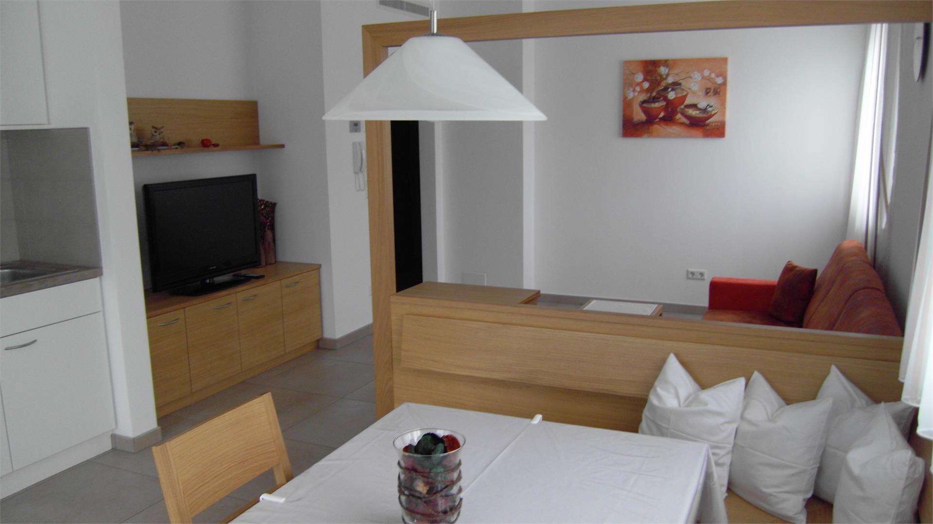 Residence Sonnleiten Burgstall 12 suedtirol.info