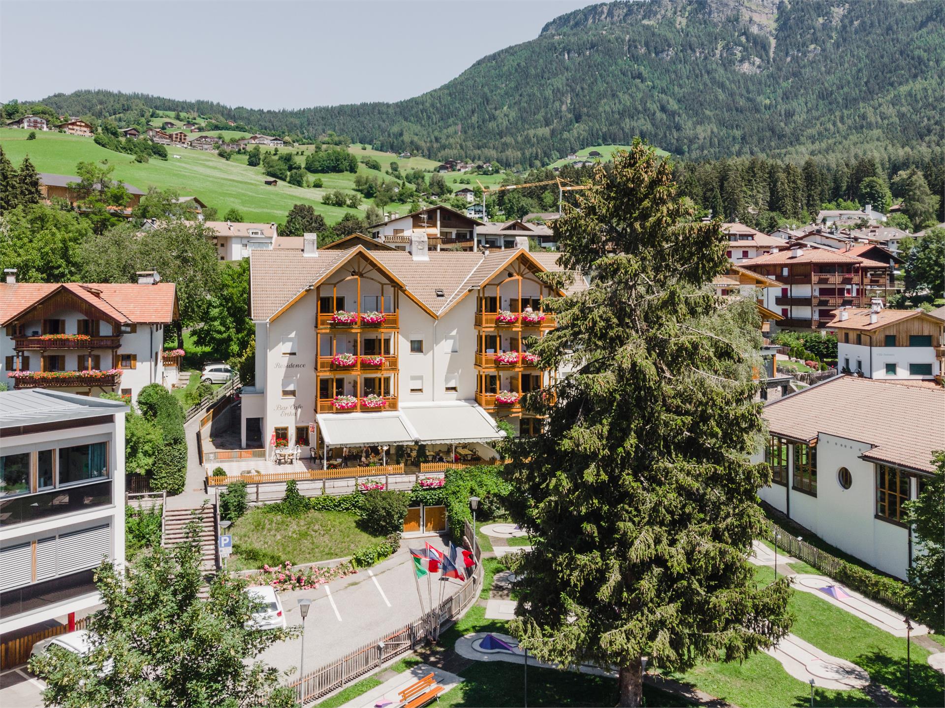 Residence Erika Kastelruth 3 suedtirol.info