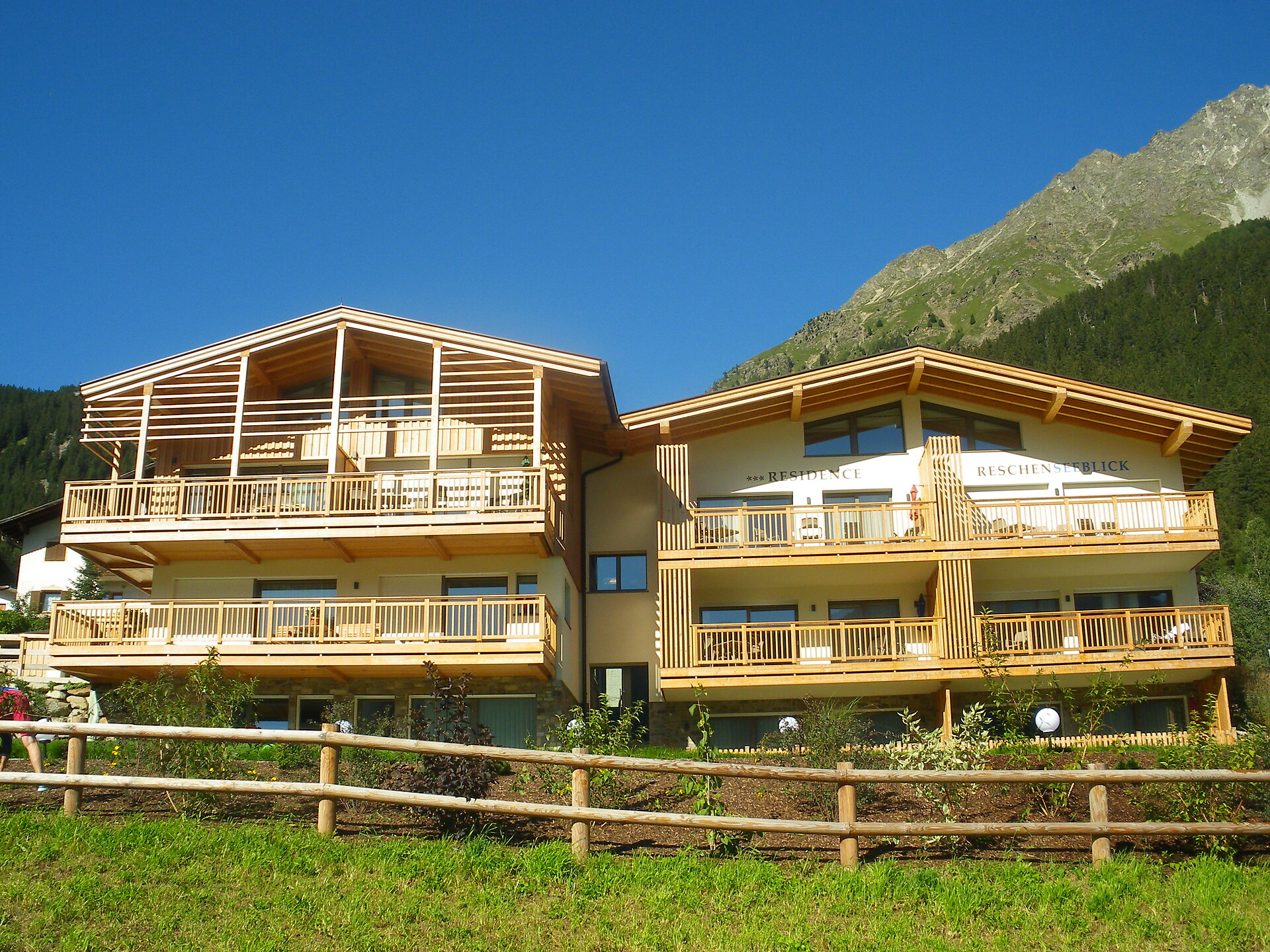 Residence Reschenseeblick ***