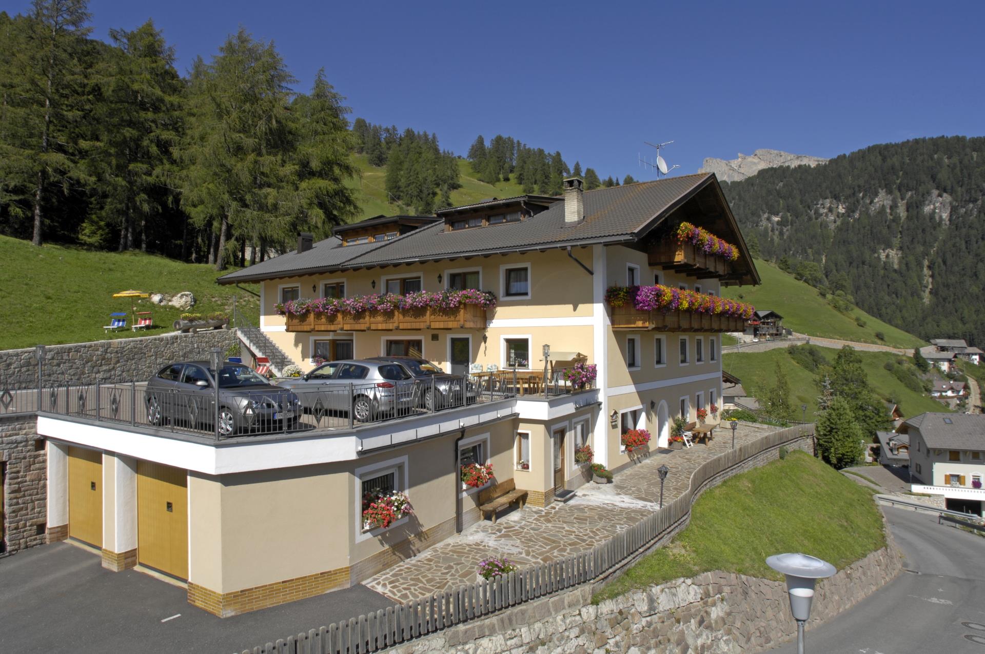 Residence Oberaldoss S.Crestina Gherdëina/Santa Cristina Val Gardana 1 suedtirol.info