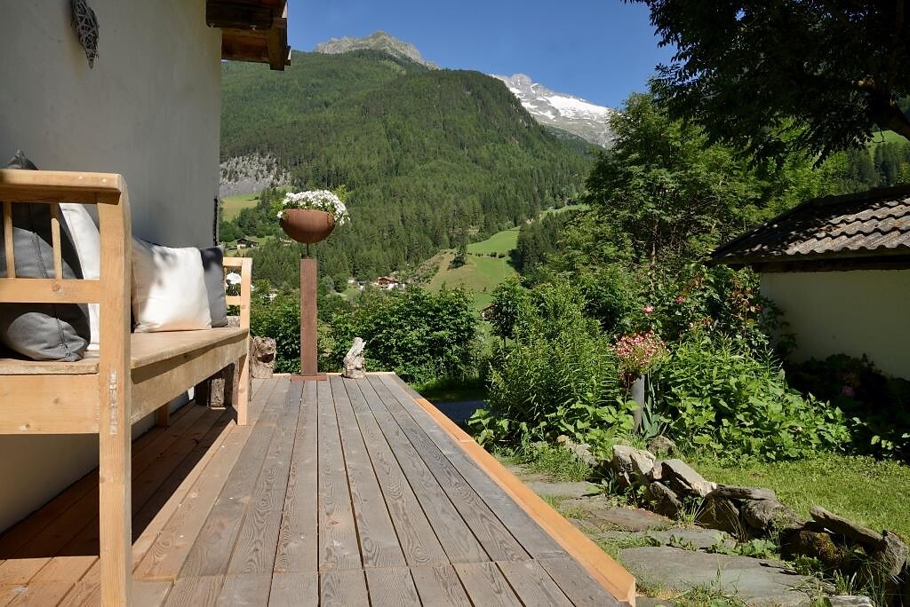 Rainer in der Baurschaft Ahrntal 22 suedtirol.info