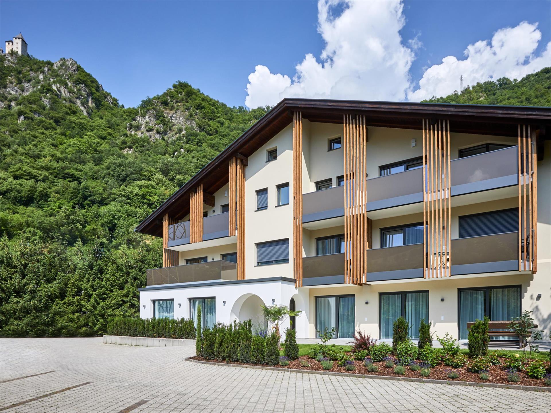 Residence Laitacherhof Klausen 1 suedtirol.info