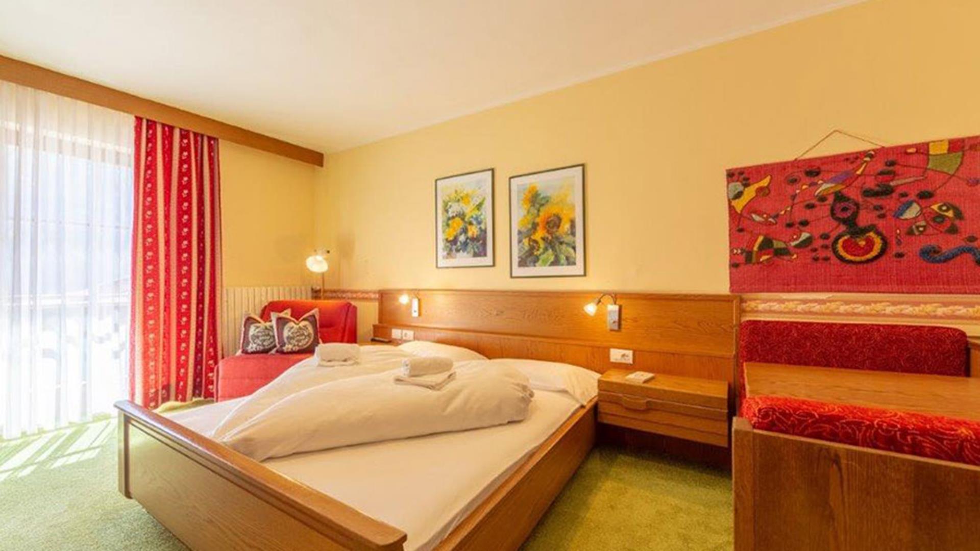Residence Schneiderhof Innichen 7 suedtirol.info