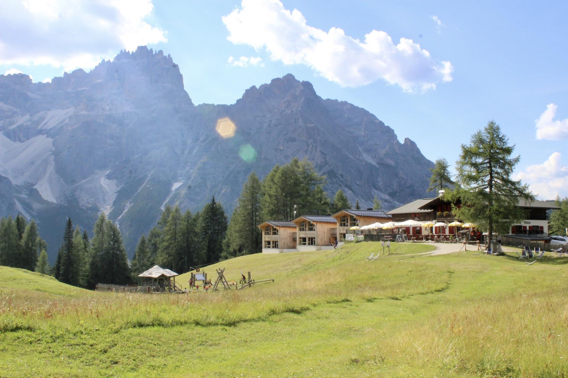 Rotwandwiesenhütte / Rif. Prati di Croda Rossa Sexten/Sesto 4 suedtirol.info