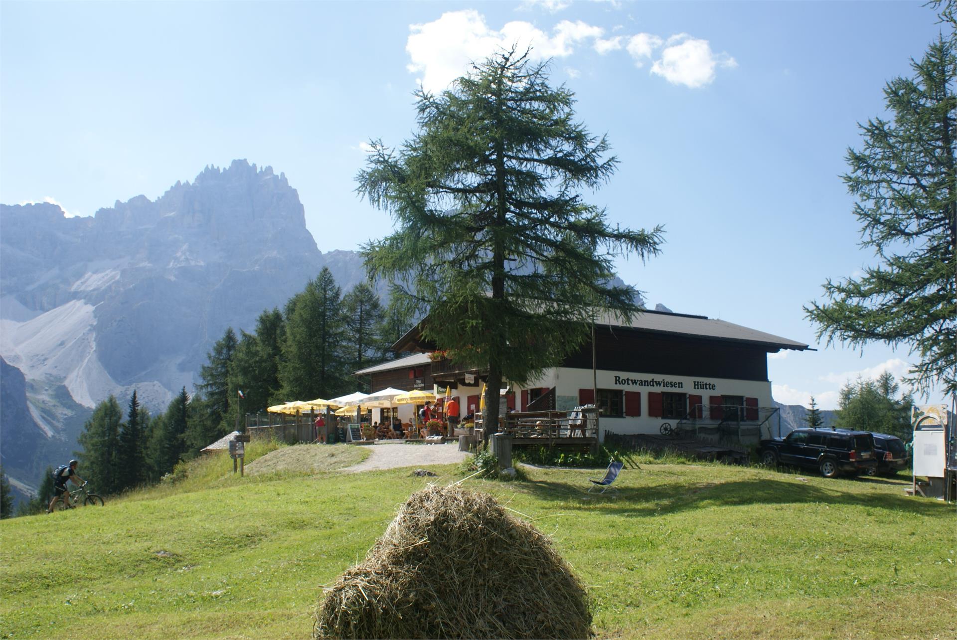 Rotwandwiesenhütte / Rif. Prati di Croda Rossa Sexten/Sesto 10 suedtirol.info