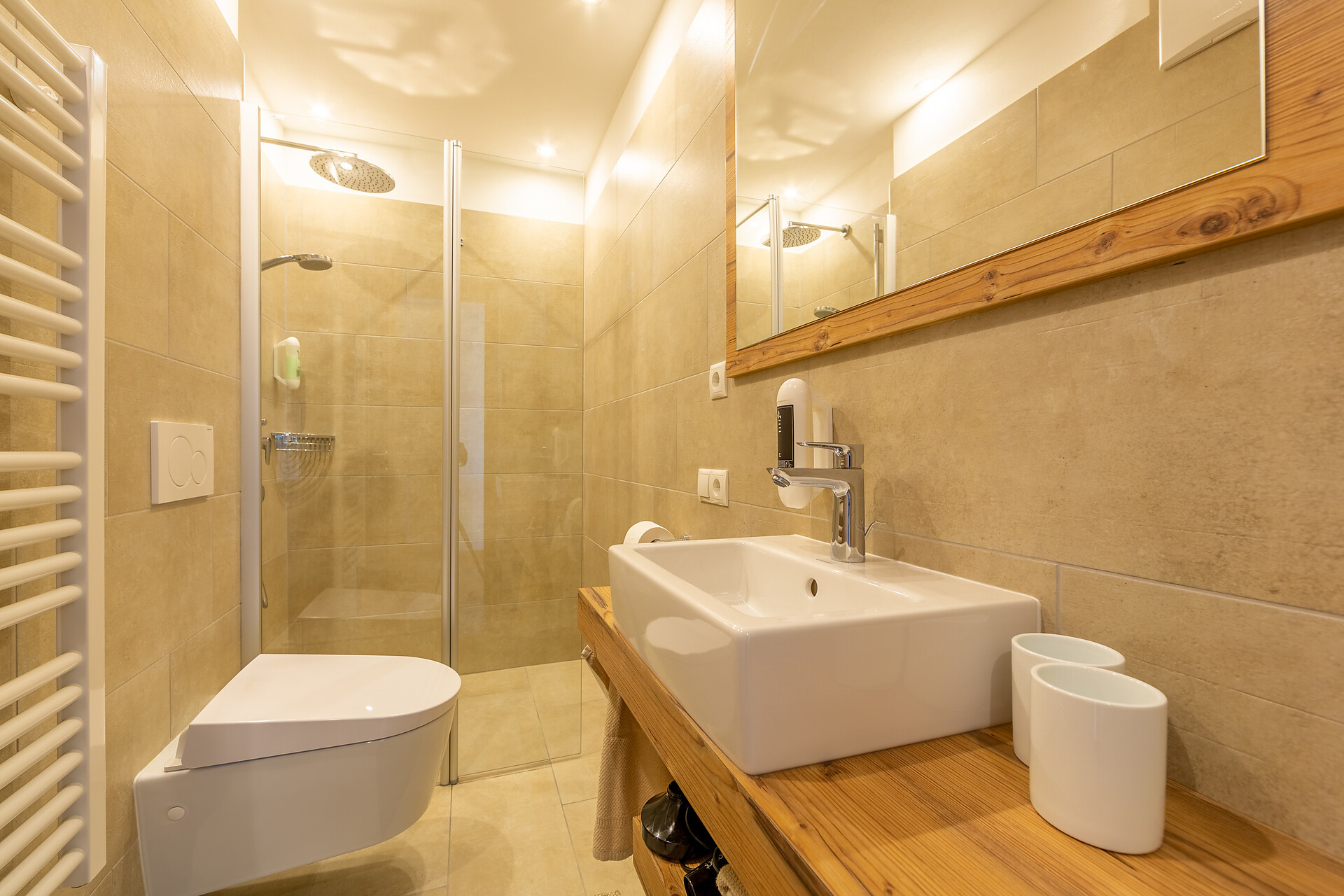Apartment Rotwand