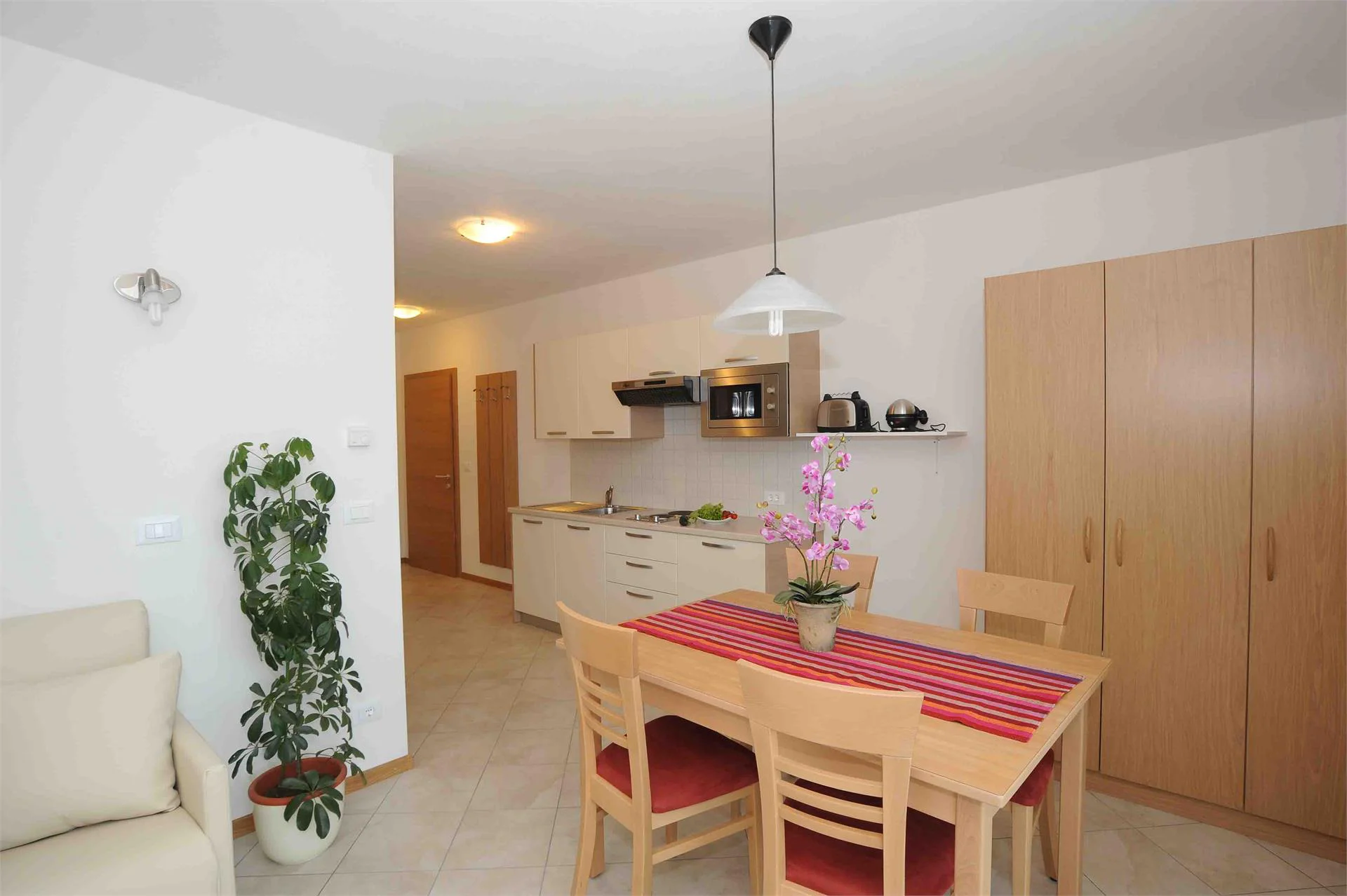 Residence Daniela Curon Venosta 3 suedtirol.info
