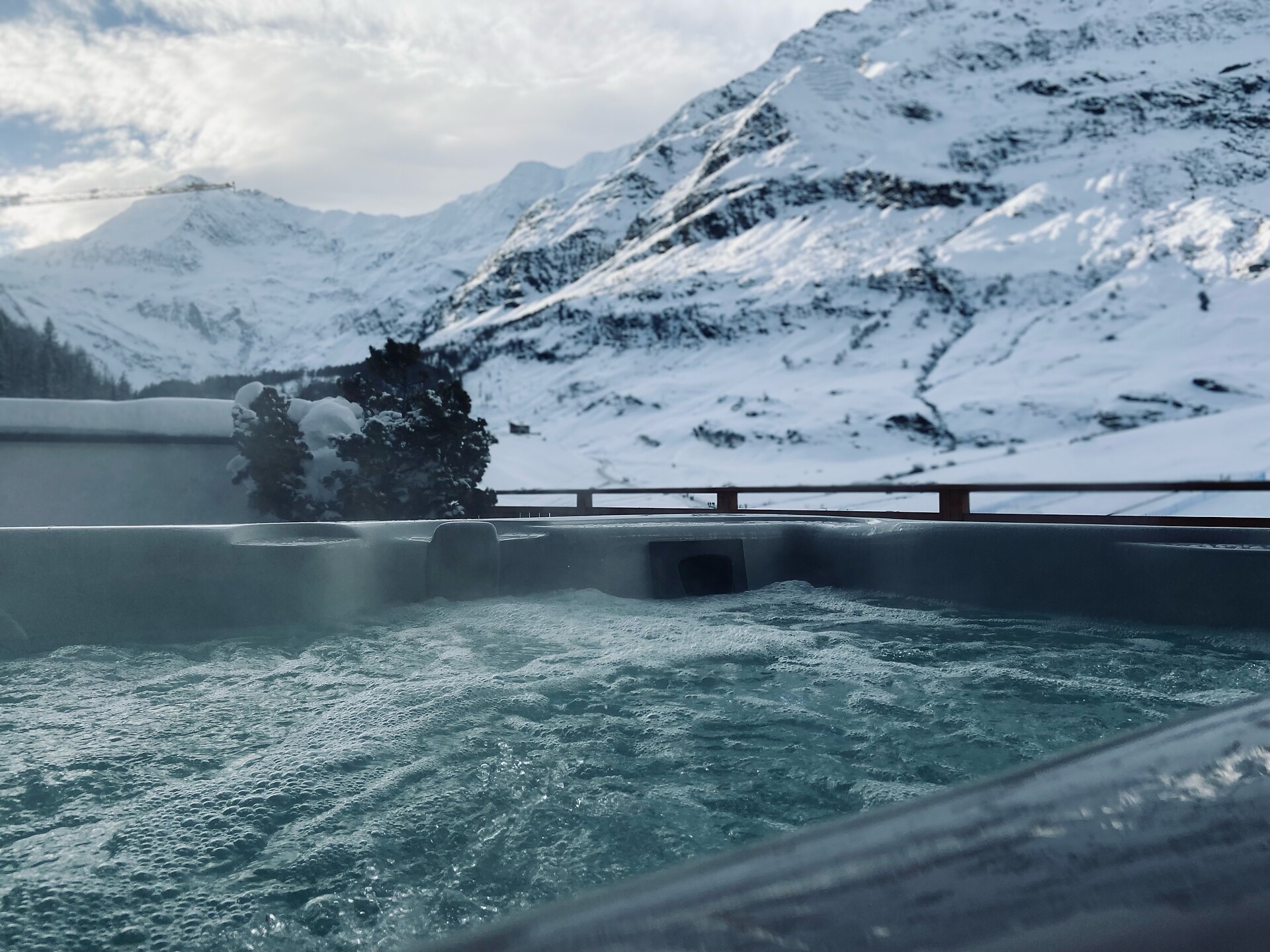 Jacuzzi auf der Dachterrasse