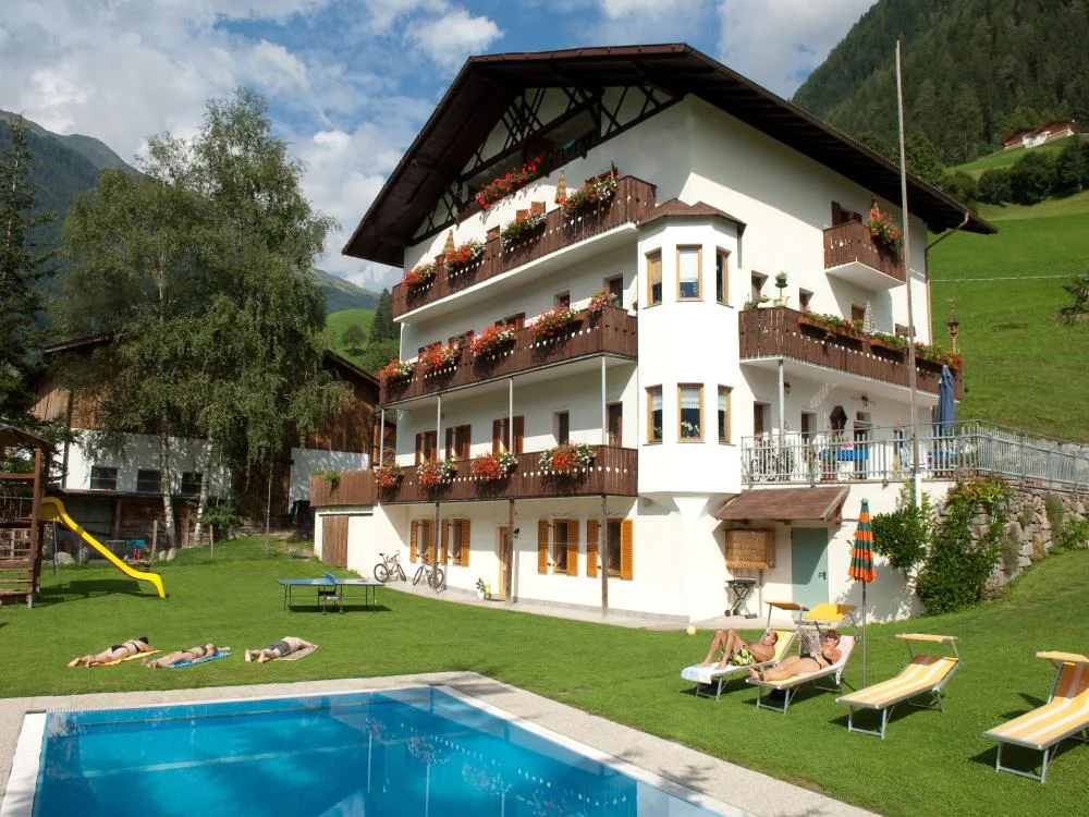 Residence Schildhof Happerg San Leonardo in Passiria 1 suedtirol.info